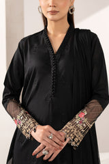 3 Piece Embroidered Lawn Suit