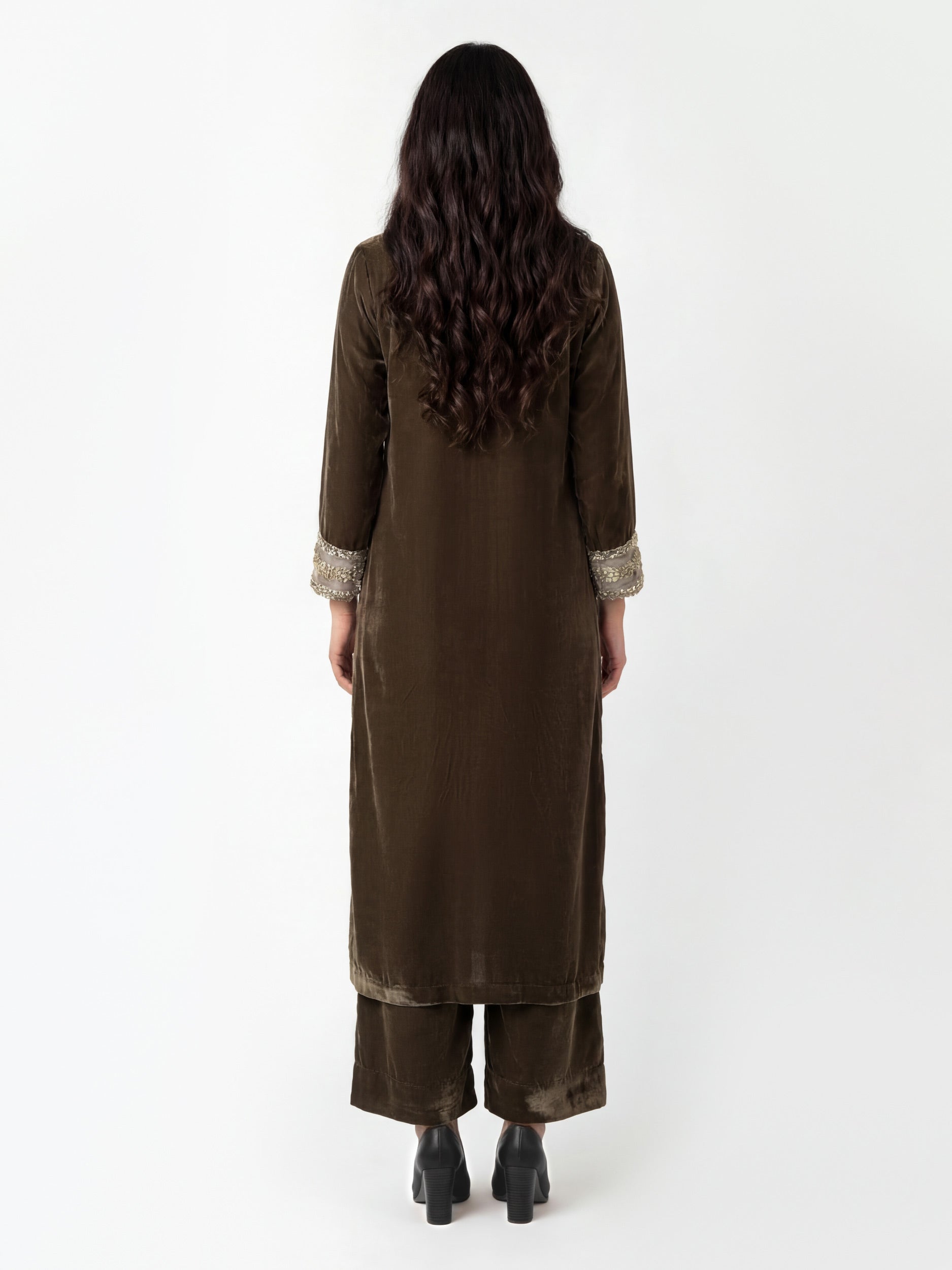 2 Piece Velvet Suit- Embroidered (Pret)