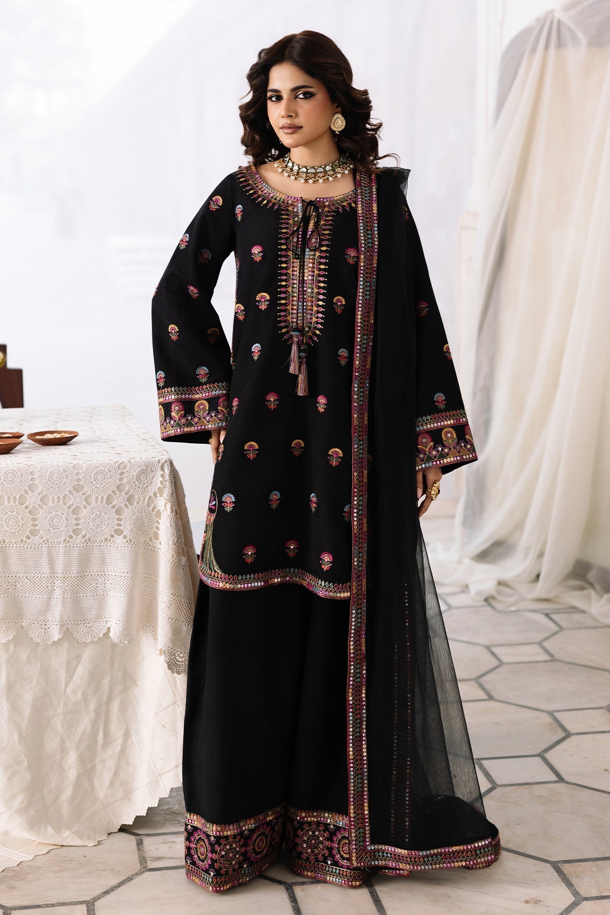 3-PC Embroidered  CMA-6-325
