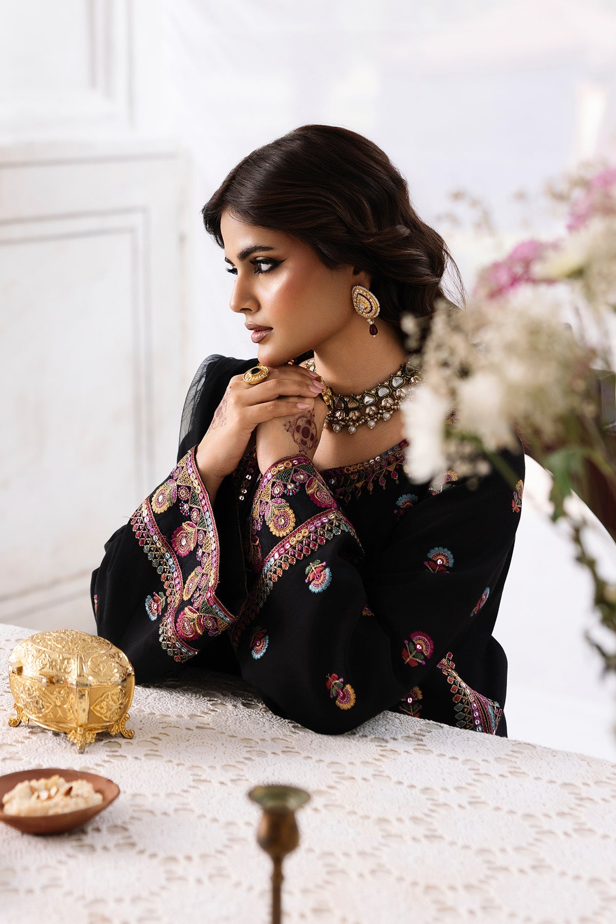 3-PC Embroidered  CMA-6-325