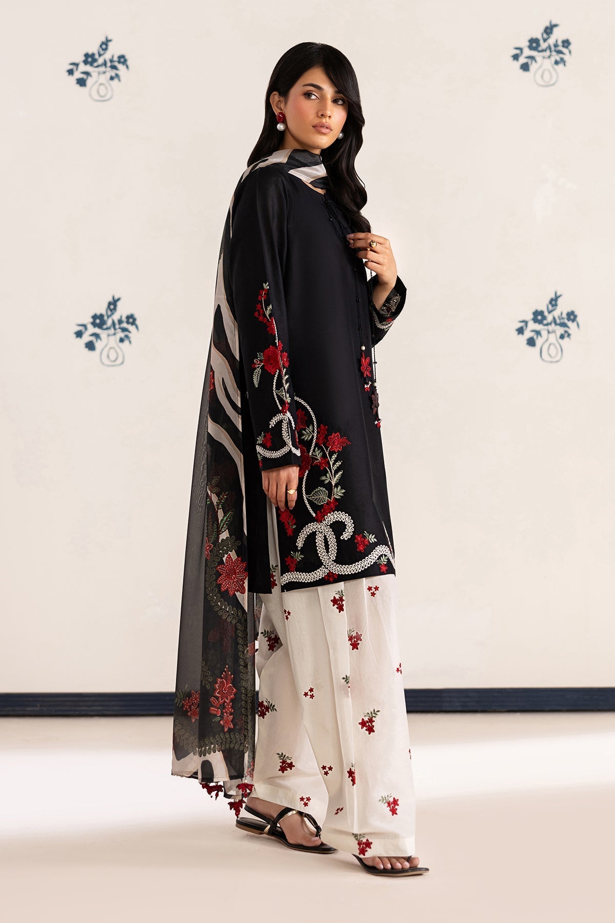 EMBROIDERED LAWN PR-1330
