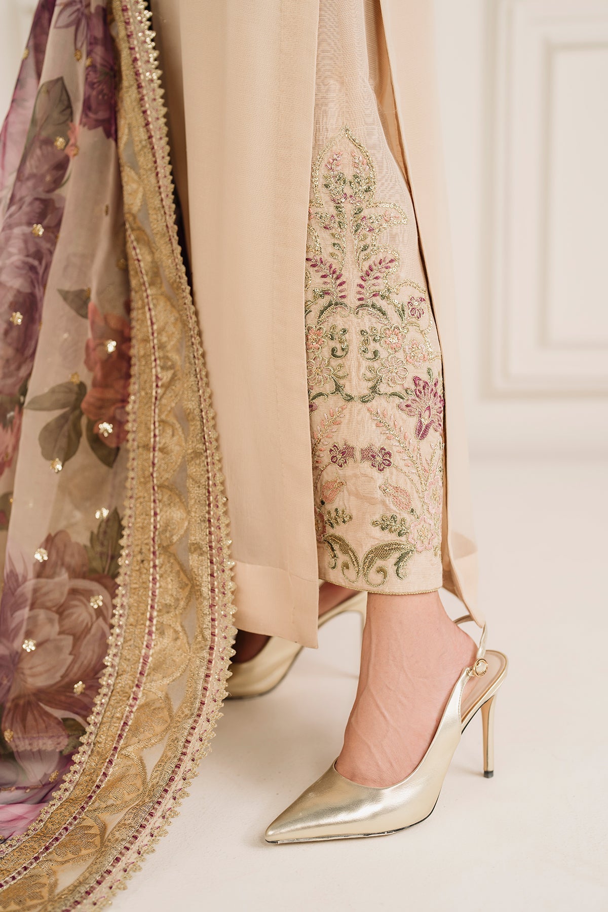 EMBROIDERED CHIFFON PR-1137