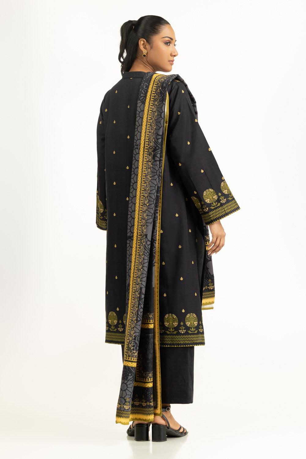 3PC Khaddar Printed Suit