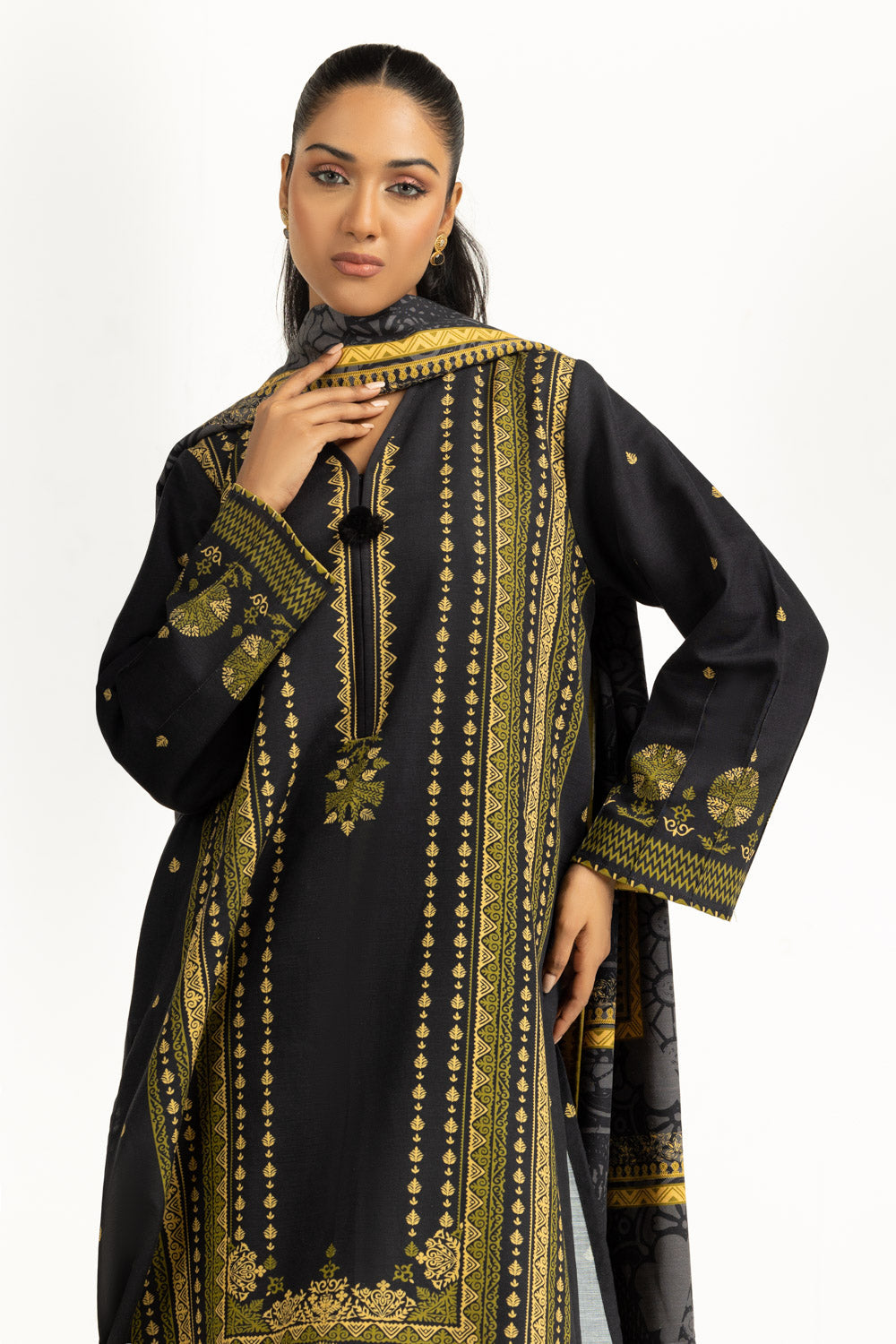 3PC Khaddar Printed Suit