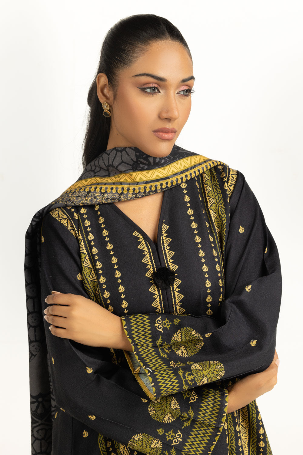 3PC Khaddar Printed Suit