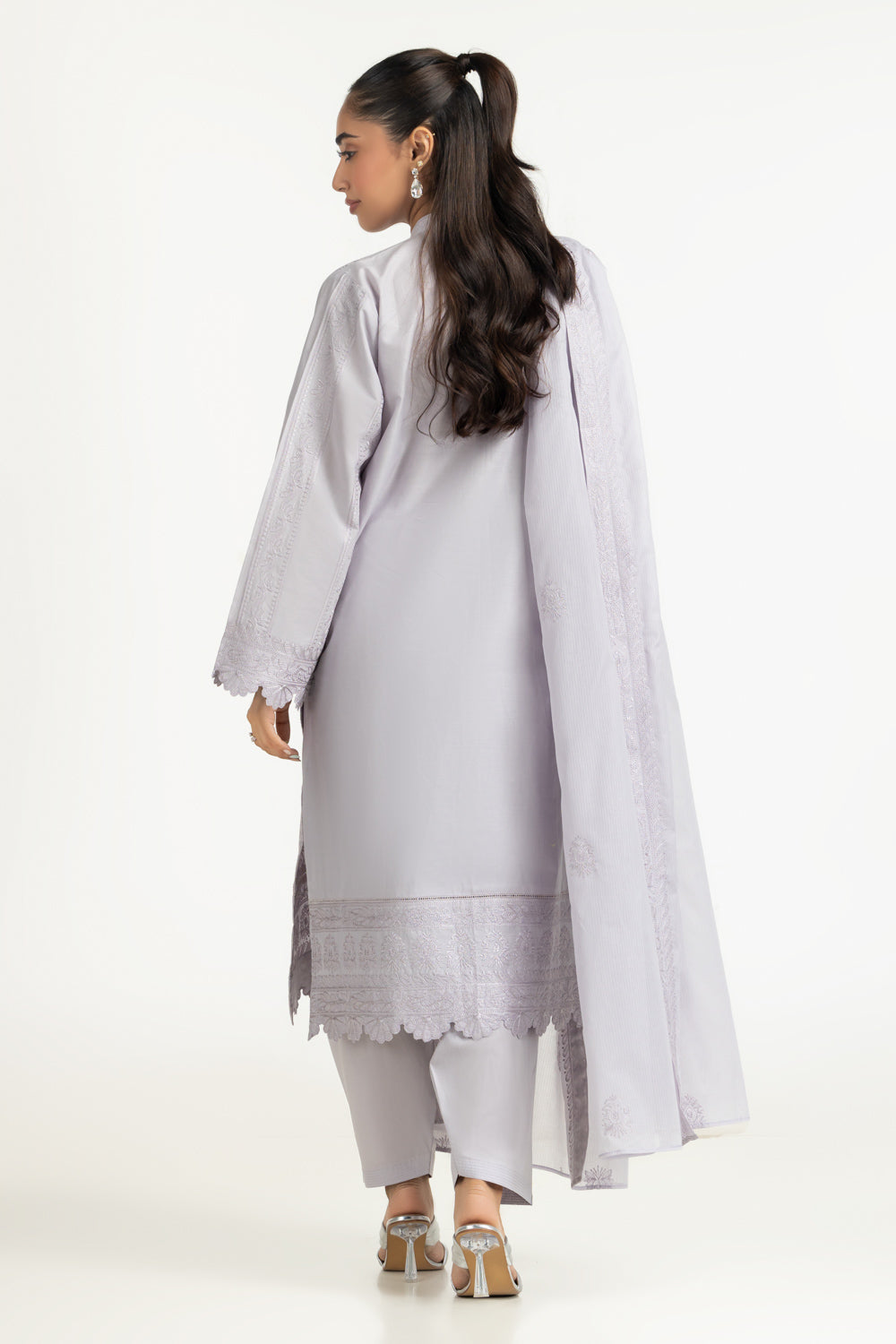 3PC Lawn Embroidered Suit