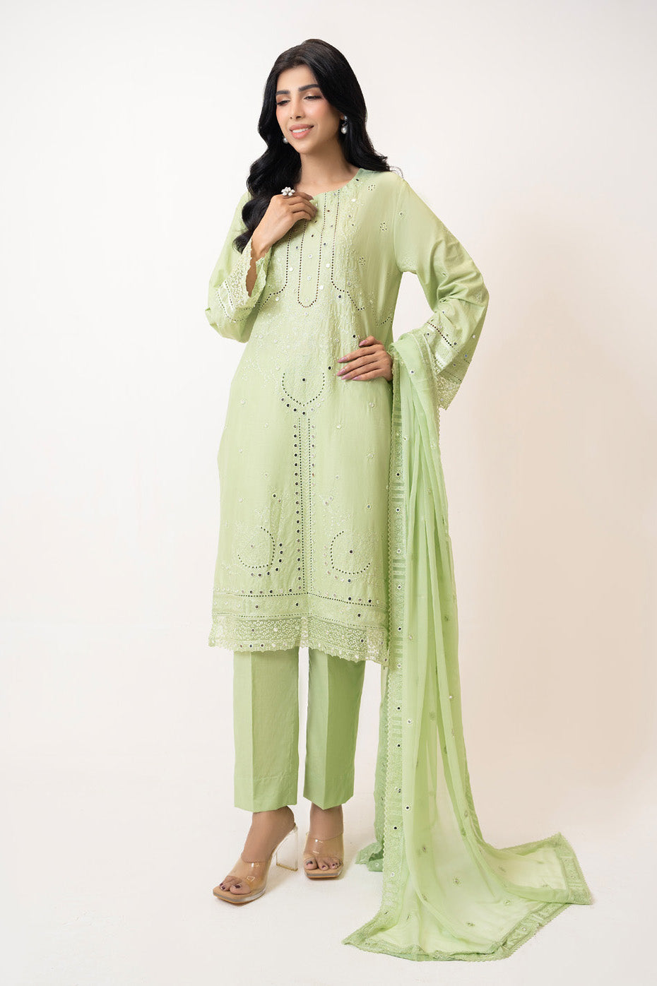 3PC Lawn Embroidered Suit