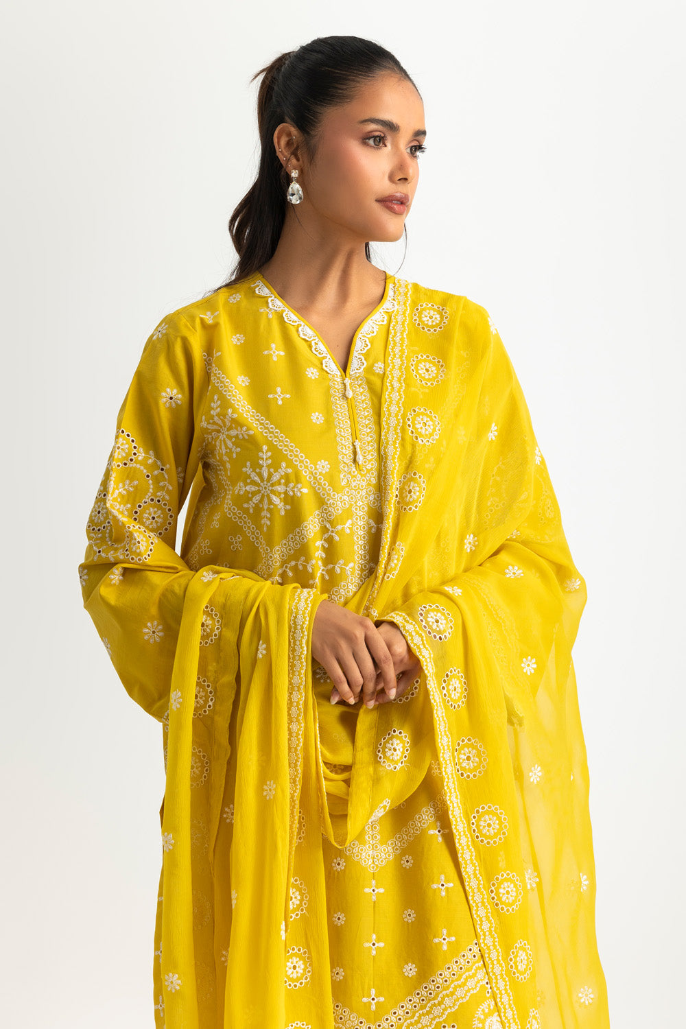 3PC Lawn Embroidered Suit