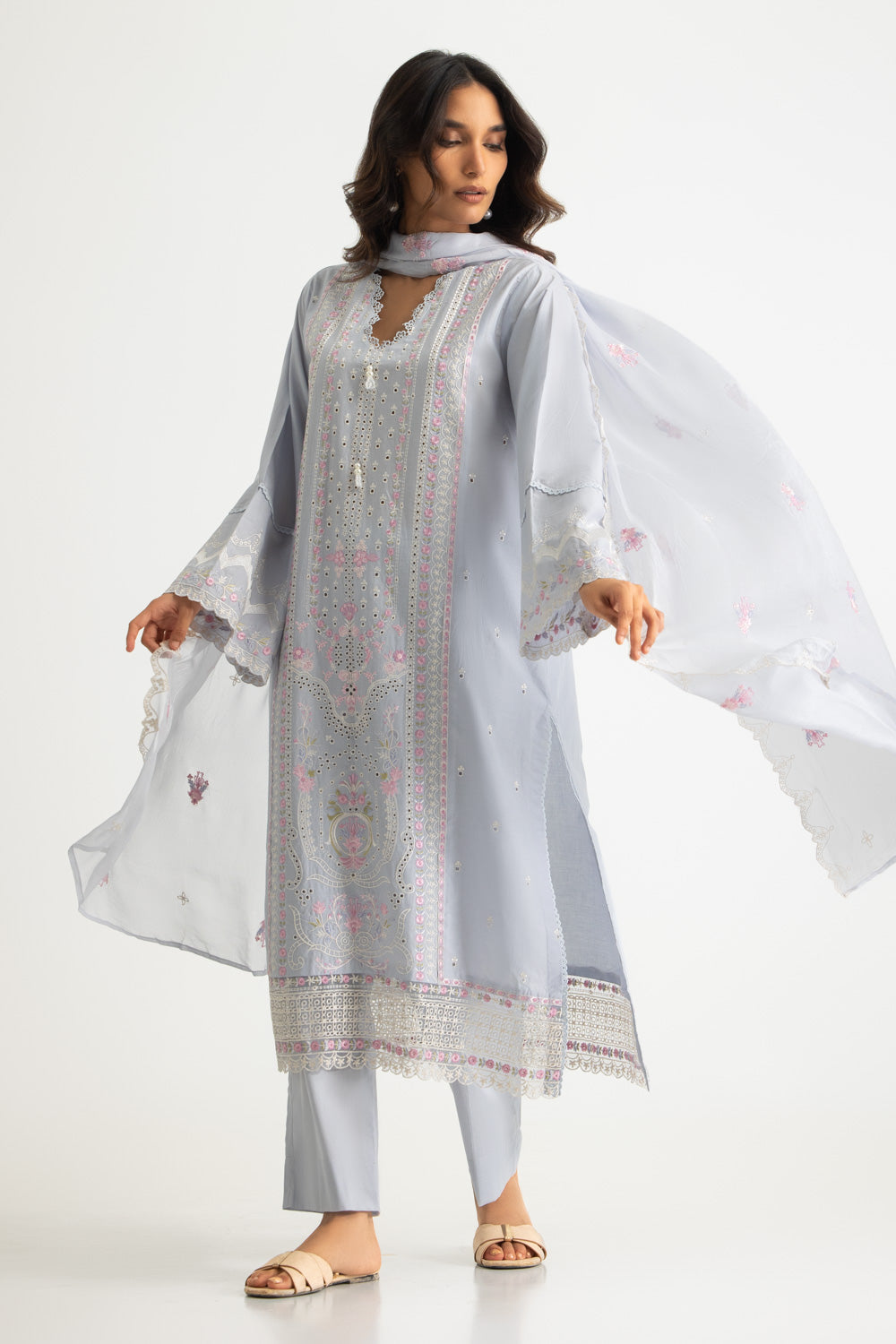3PC Lawn Embroidered Suit With Chiffon Embroidered Dupatta