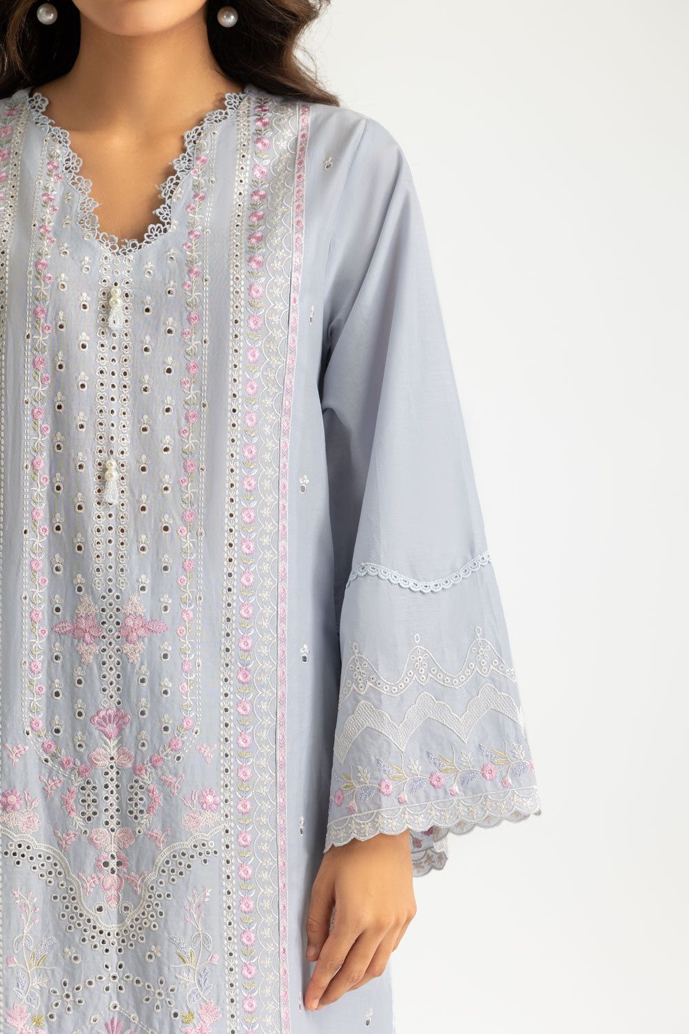 3PC Lawn Embroidered Suit With Chiffon Embroidered Dupatta