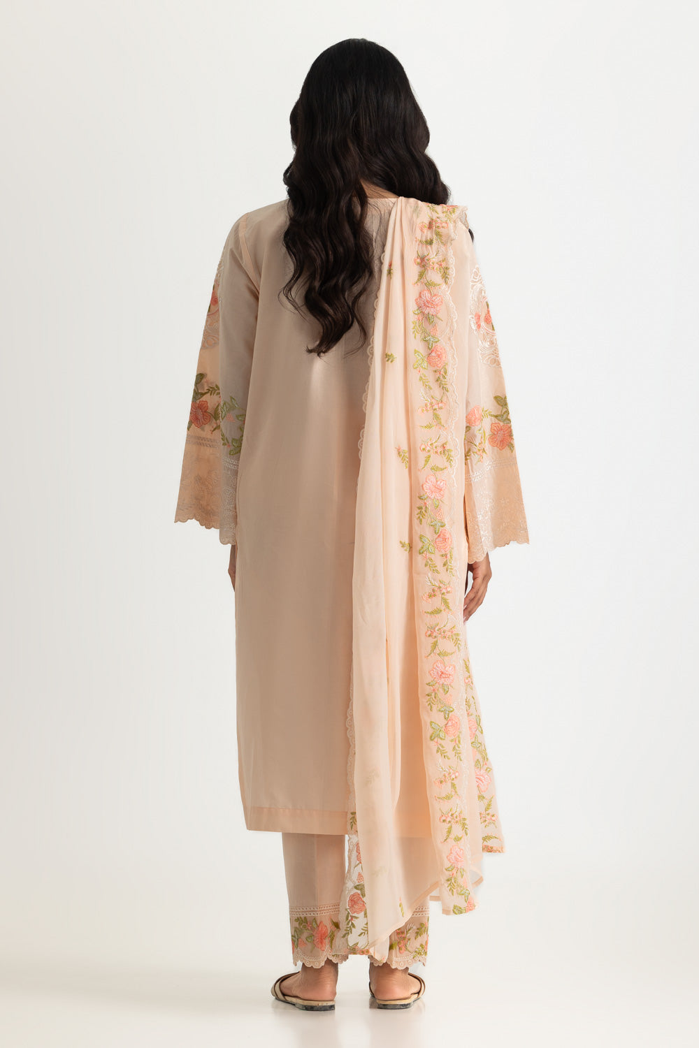 3PC Lawn Embroidered Suit With Chiffon Embroidered Dupatta