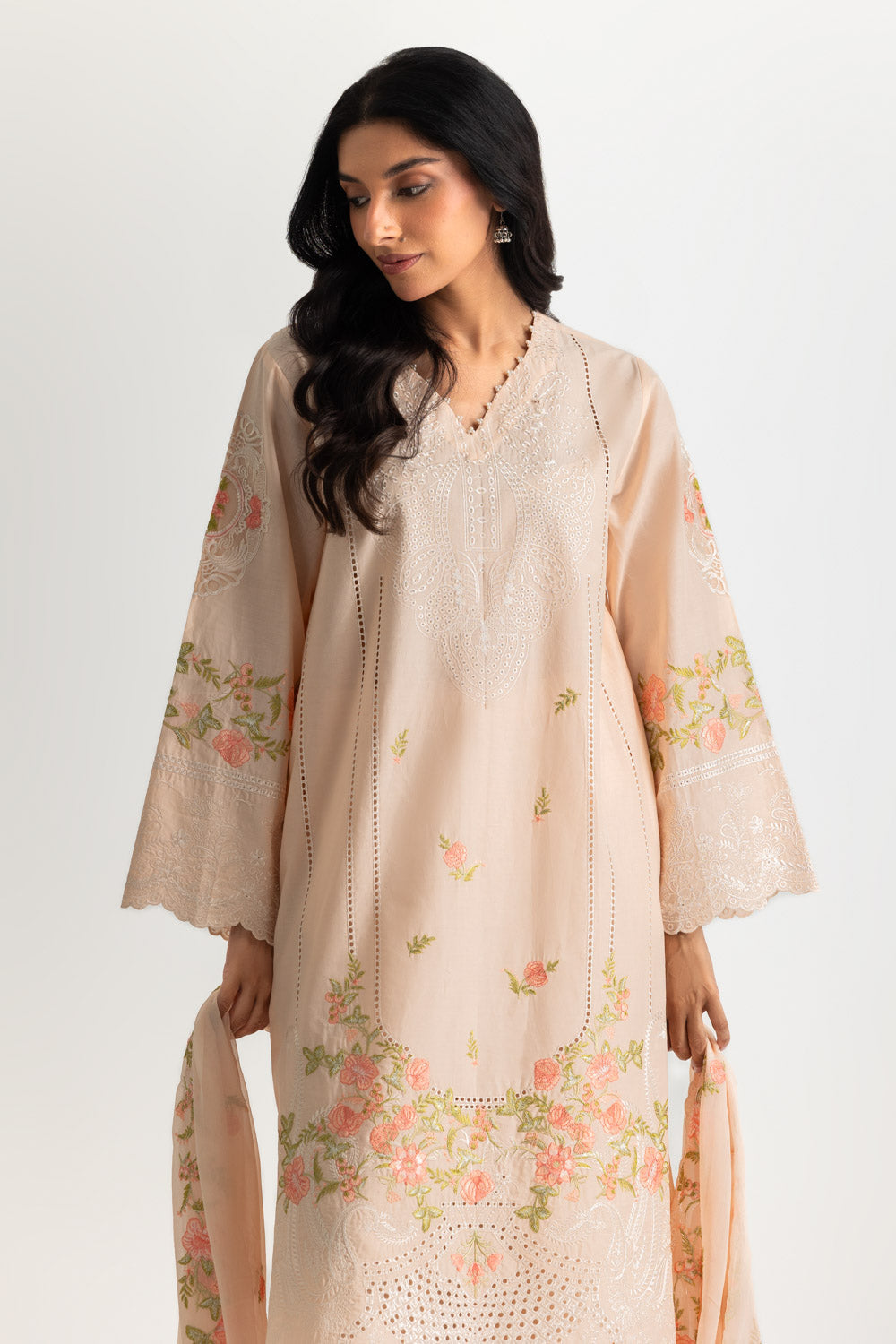 3PC Lawn Embroidered Suit With Chiffon Embroidered Dupatta