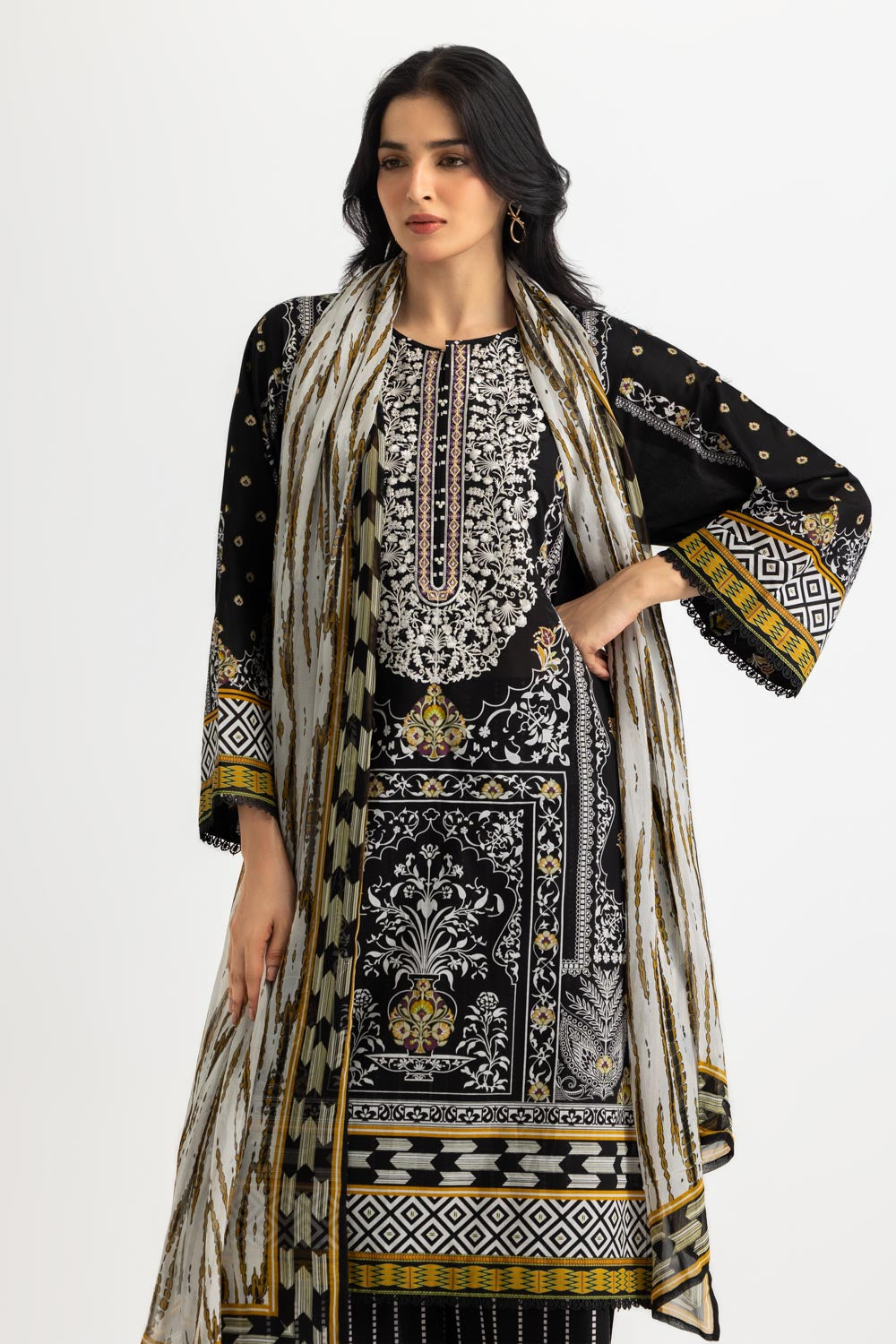 3PC Lawn Embroidered Suit With Printed Chiffon Dupatta