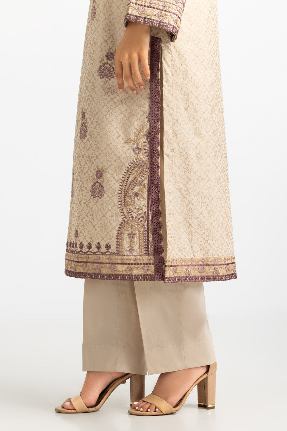 3PC Lawn Glitter Printed Suit With Embroidered