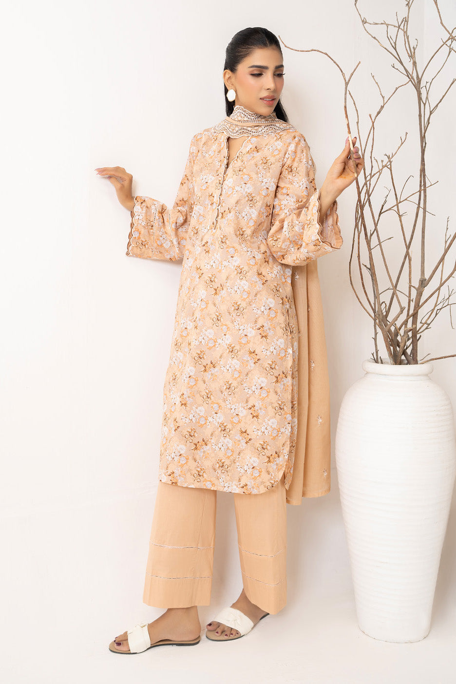 3PC Lawn Printed Suit With Embroidered Dupatta