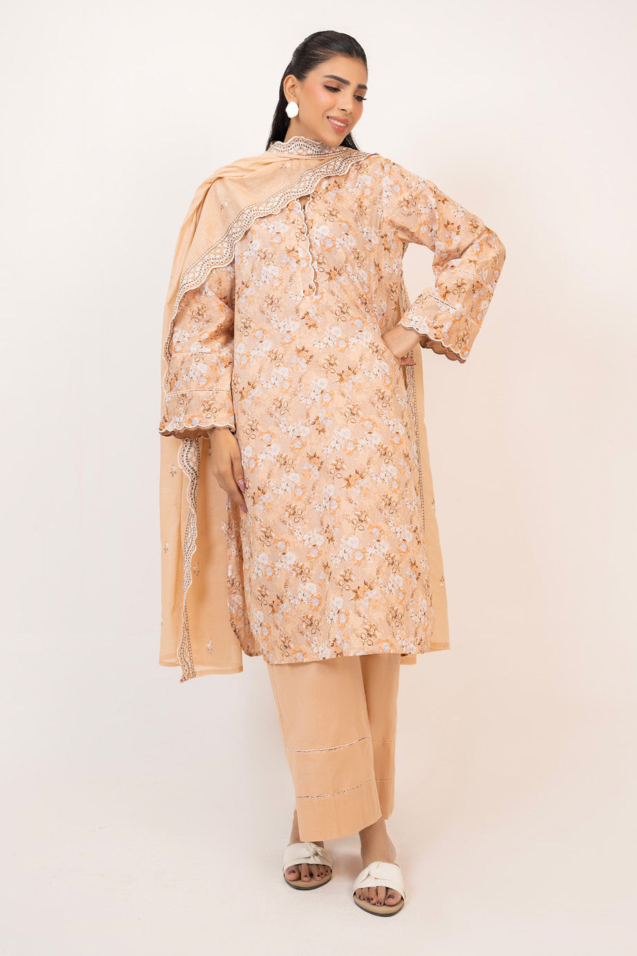 3PC Lawn Printed Suit With Embroidered Dupatta