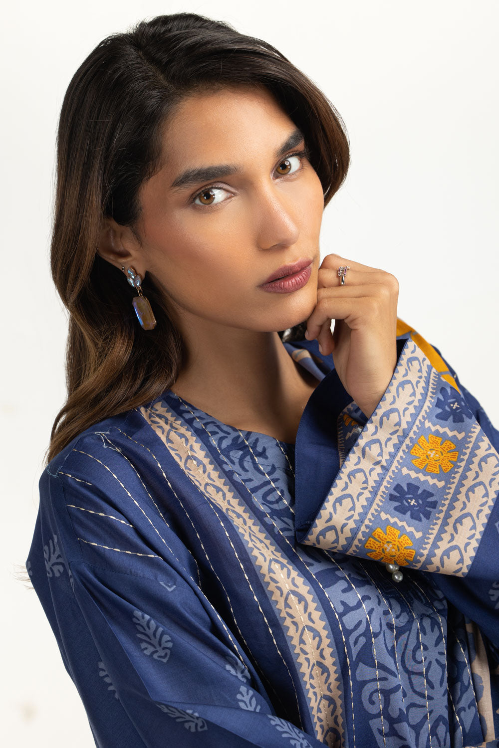 3PC Lawn Printed Suit With Embroidered