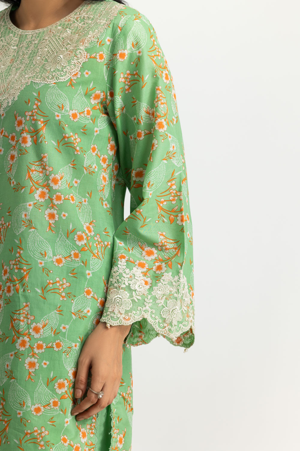 3PC Lawn Printed Suit With Embroidered
