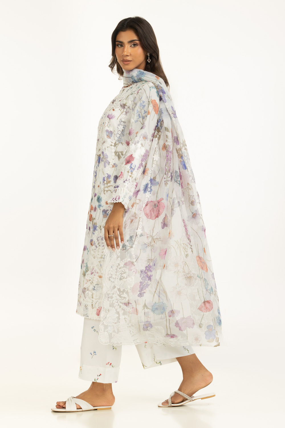 3PC Poly Slub Printed Suit With Embroidered