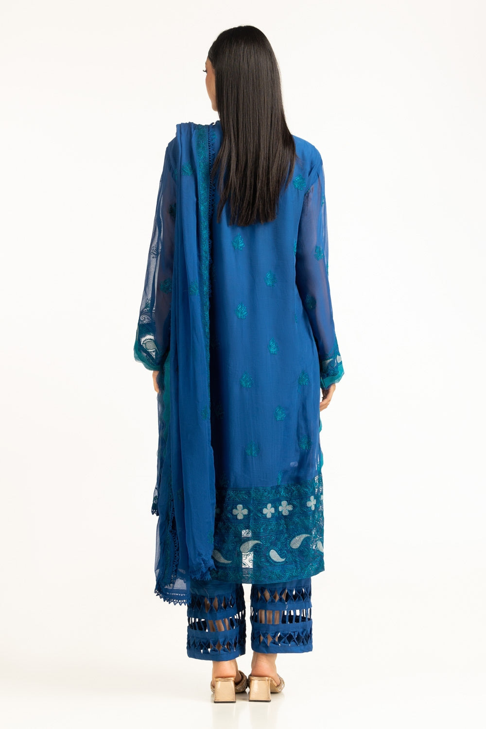 3Pc Chiffon Embroidered Suit