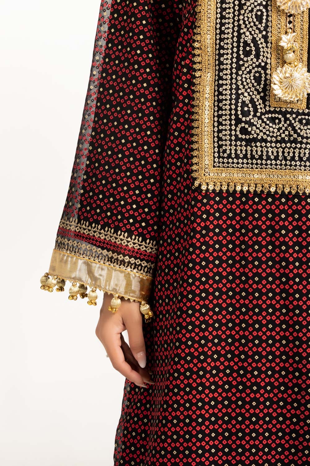 3PC Chiffon Gold And Lacquer Printed Suit With Embroidered