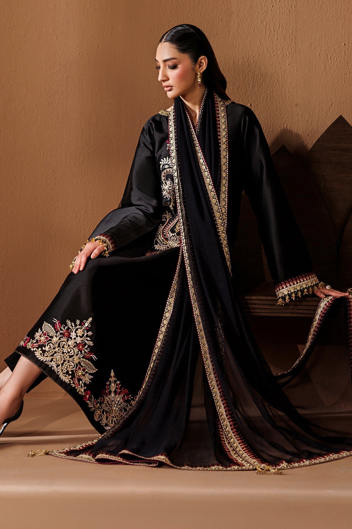 EMBROIDERED SHEESHA SILK PR-1282