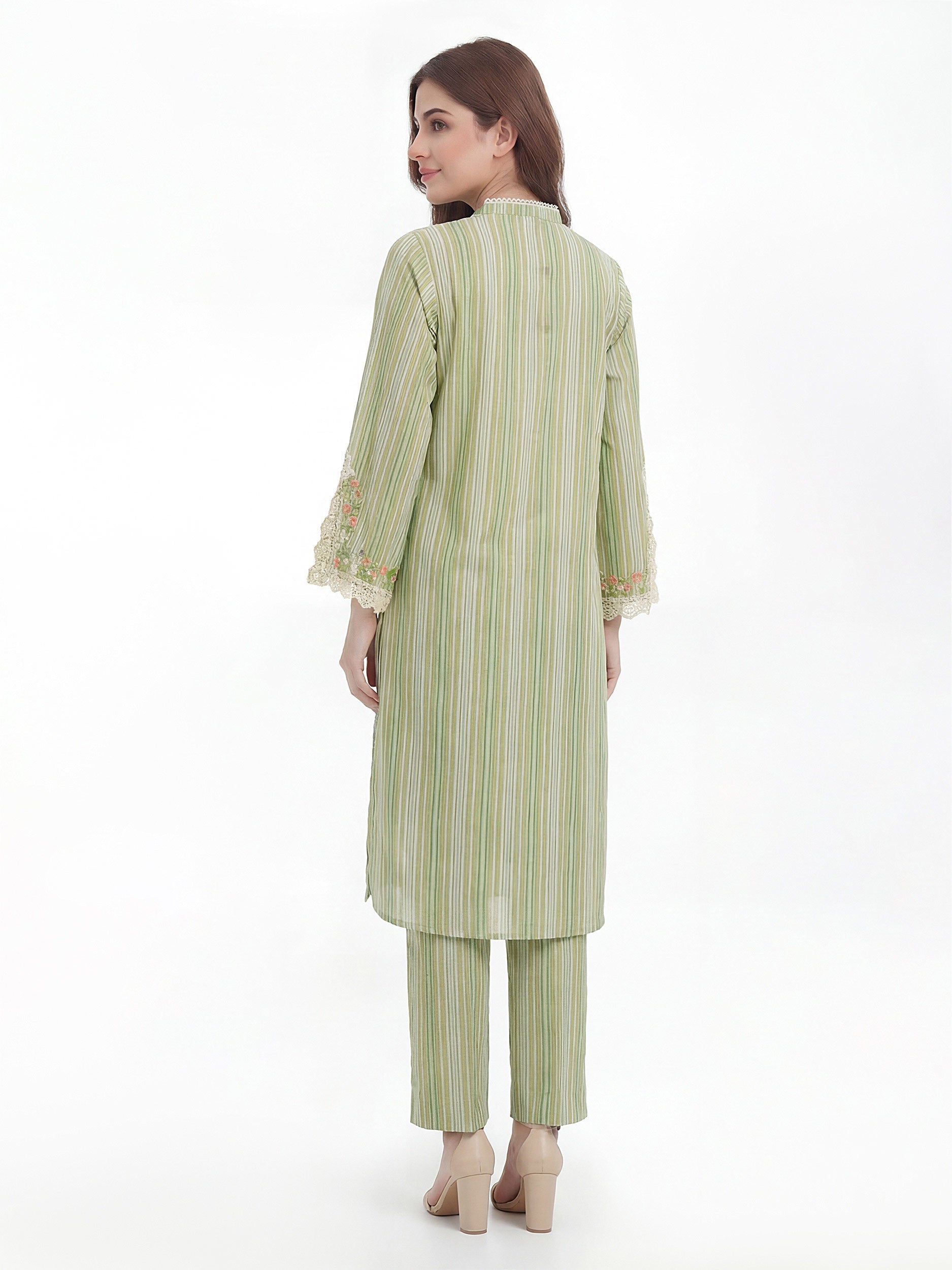 2 Piece Lawn Suit- Embroidered (Pret)