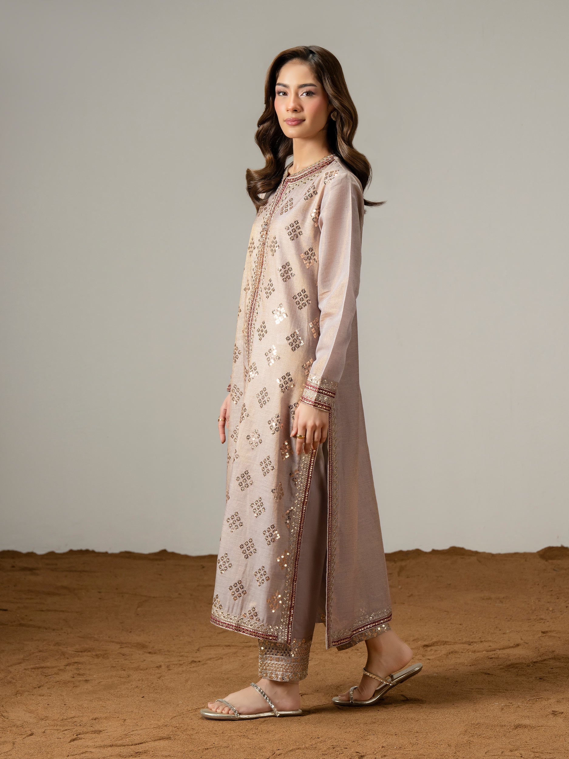2 Piece Lawn Suit-Embroidered (Pret)