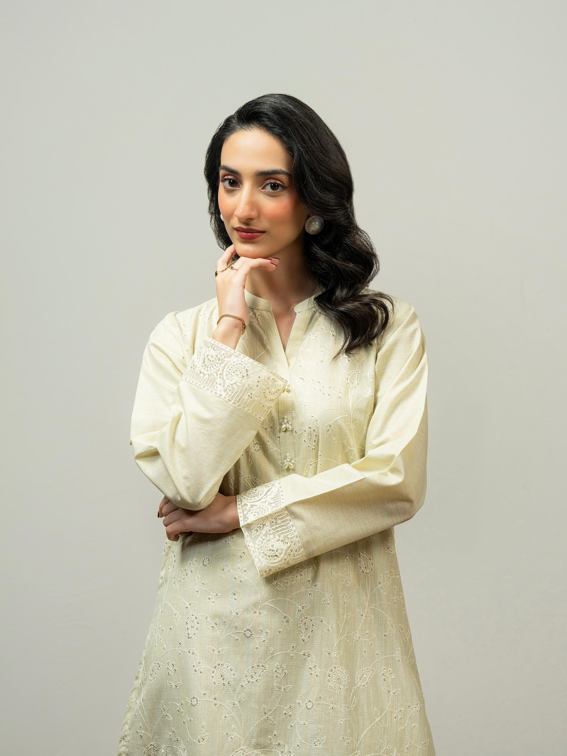 2 Piece Zari Suit-Embroidered (Pret)