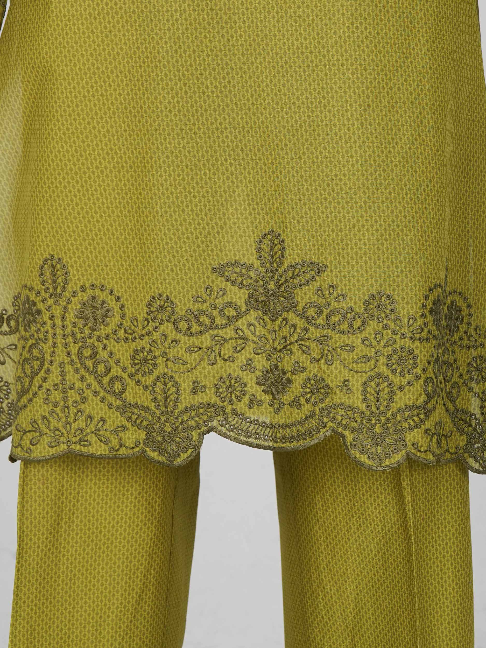 3 Piece Lawn Suit- Embroidered (Pret)