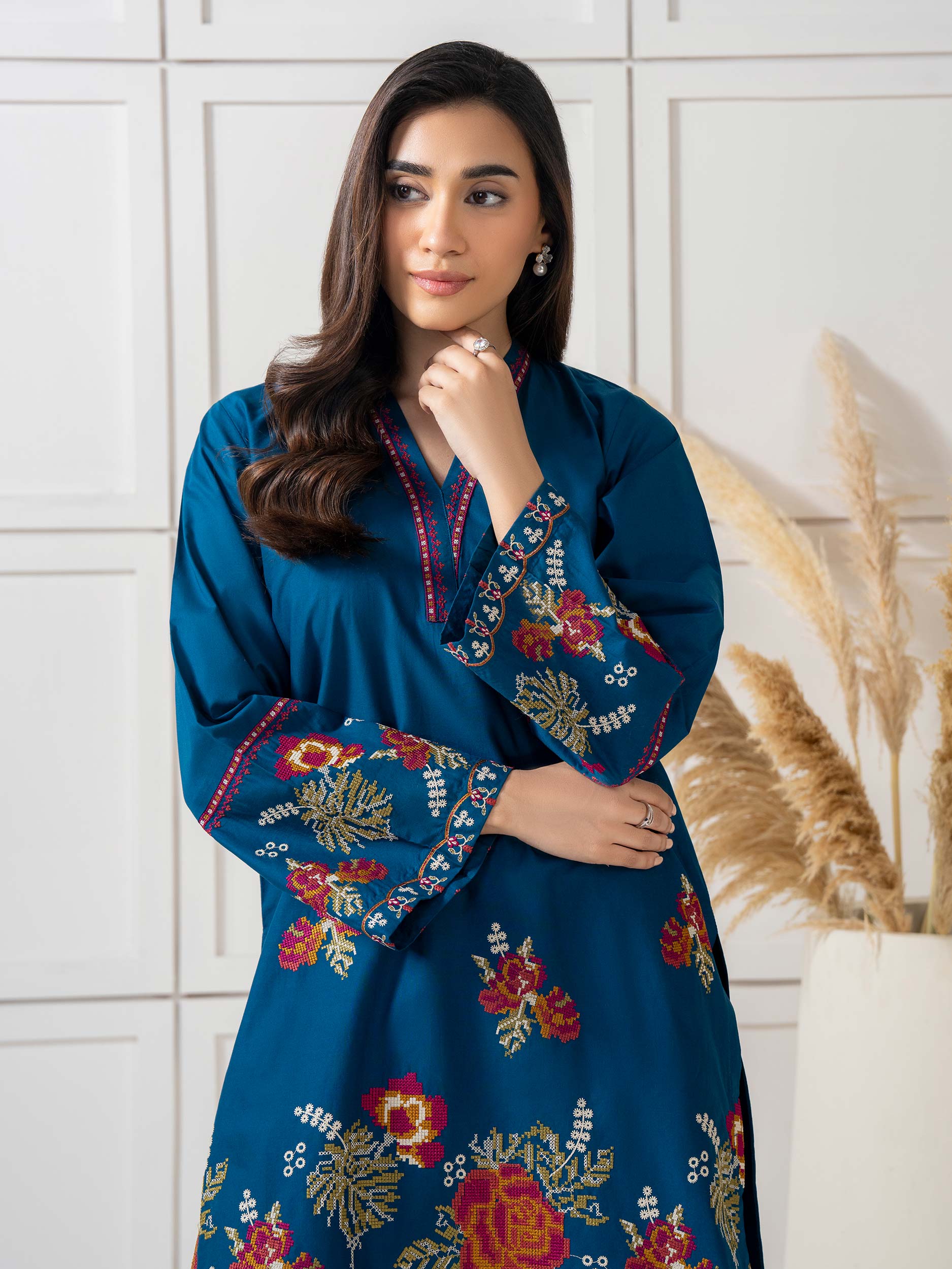 2 Piece  Suit- Embroidered (Pret)