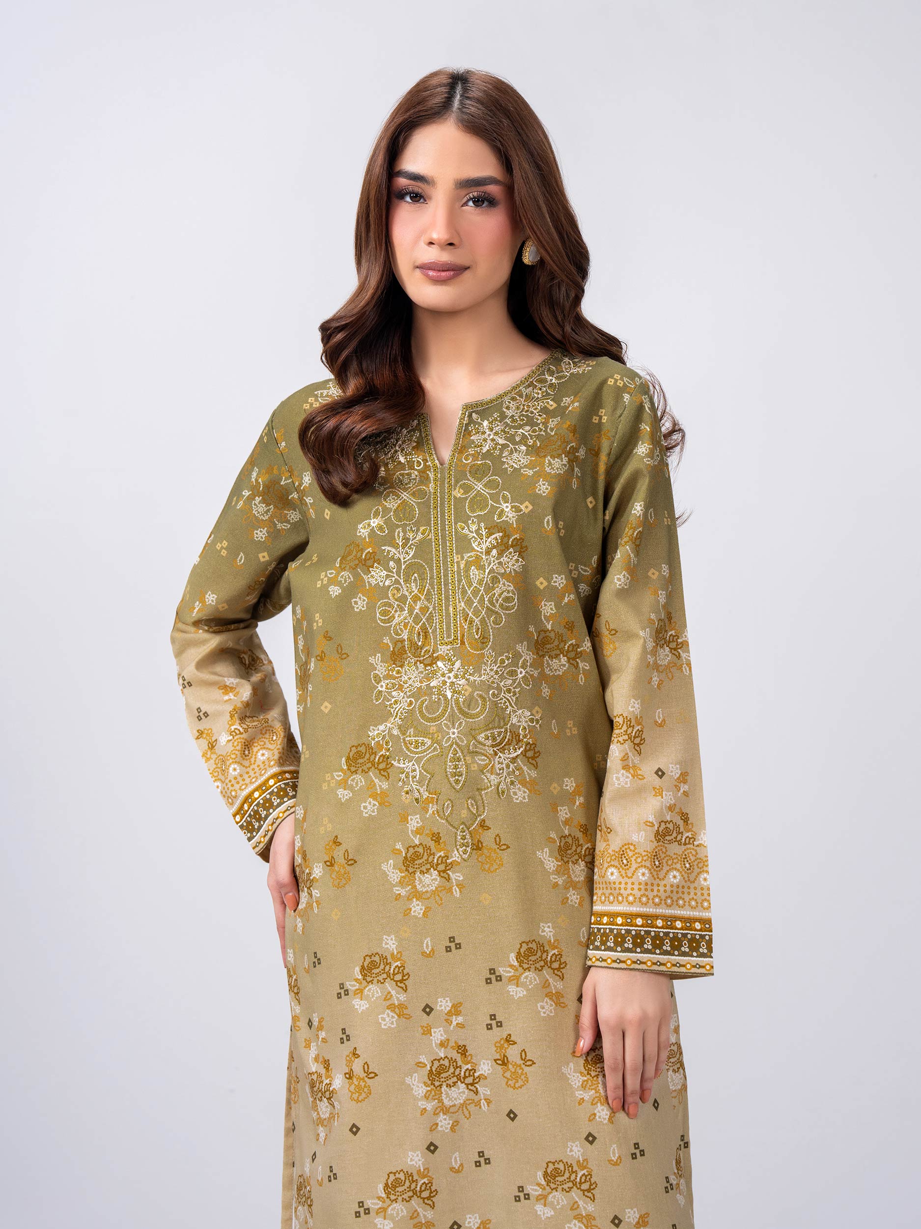 2 Piece Khaddar Suit- Embroidered (Pret)