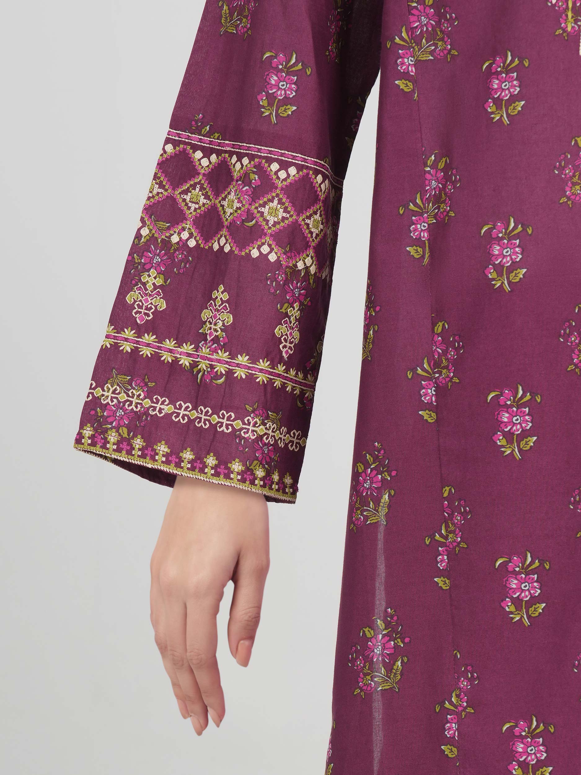 3 Piece Lawn Suit- Embroidered (Pret)