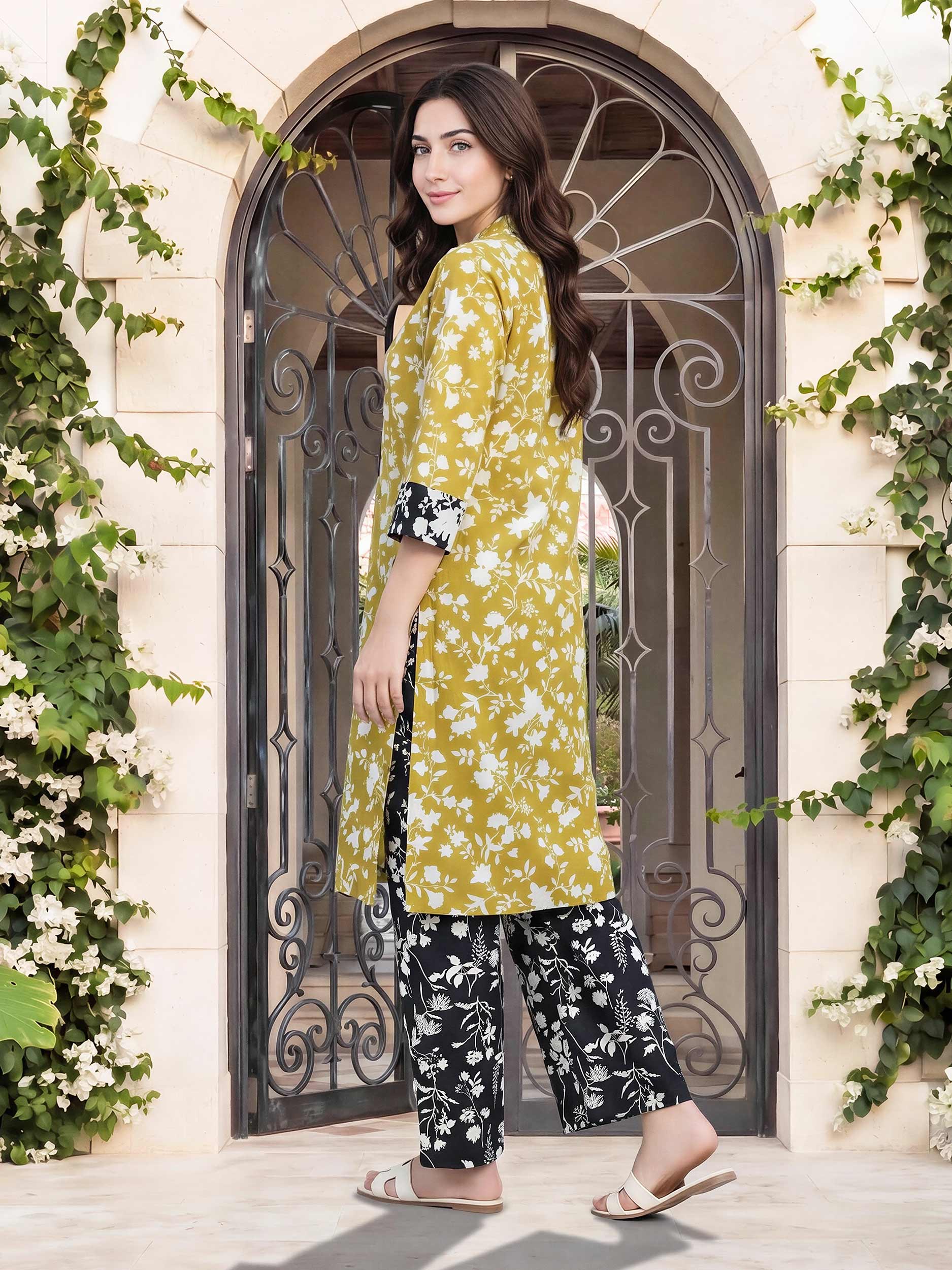 2 Piece Lawn Suit (Pret)