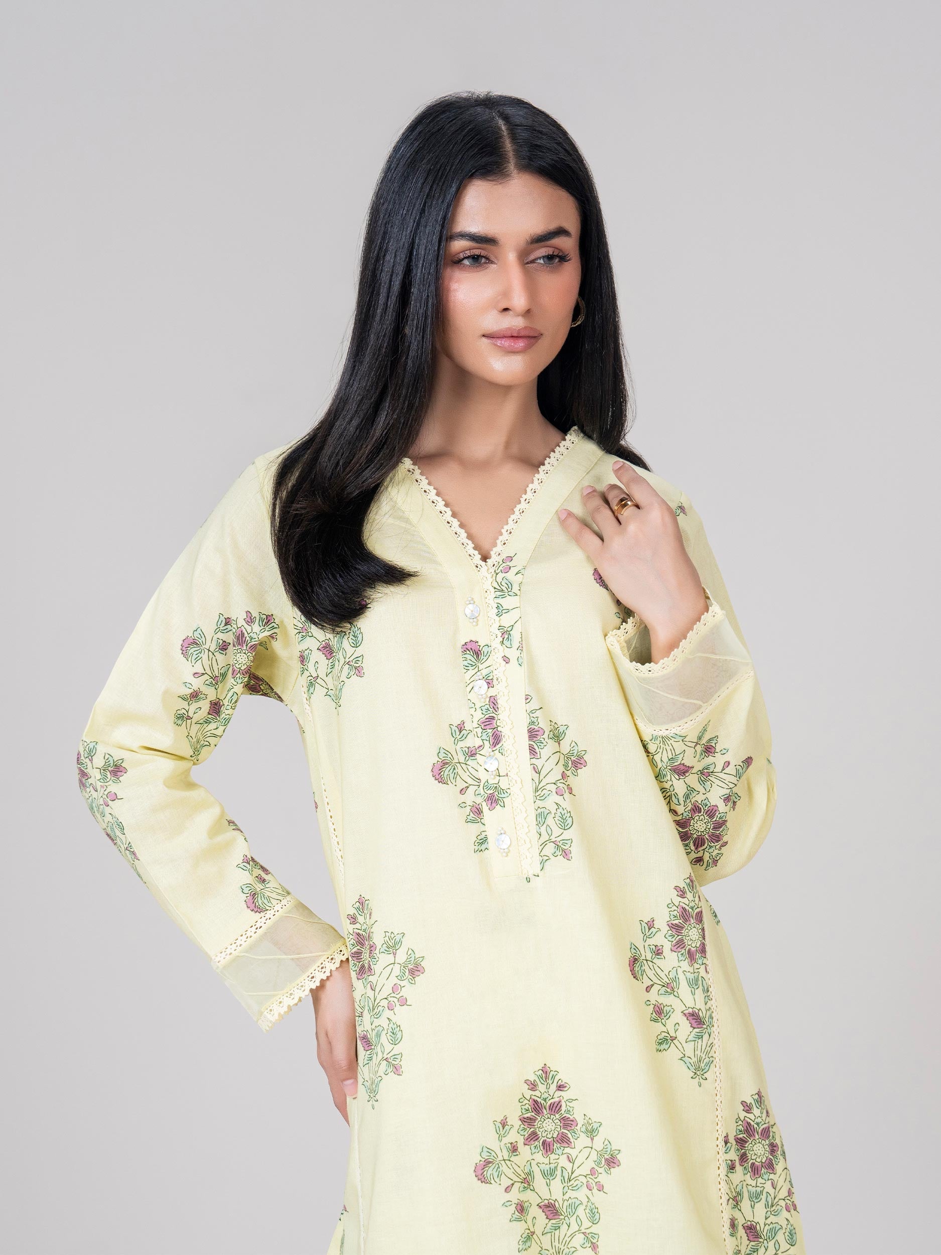 2 Piece Khaddar Suit (Pret)