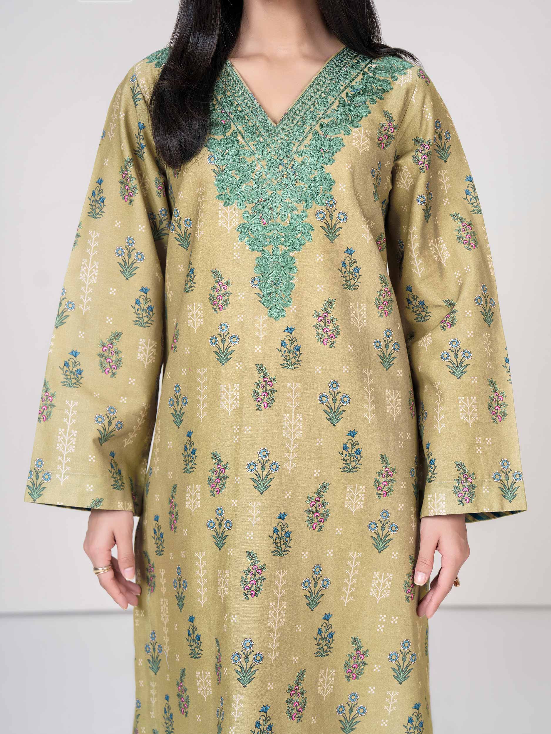 2 Piece Khaddar Suit- Embroidered (Pret)