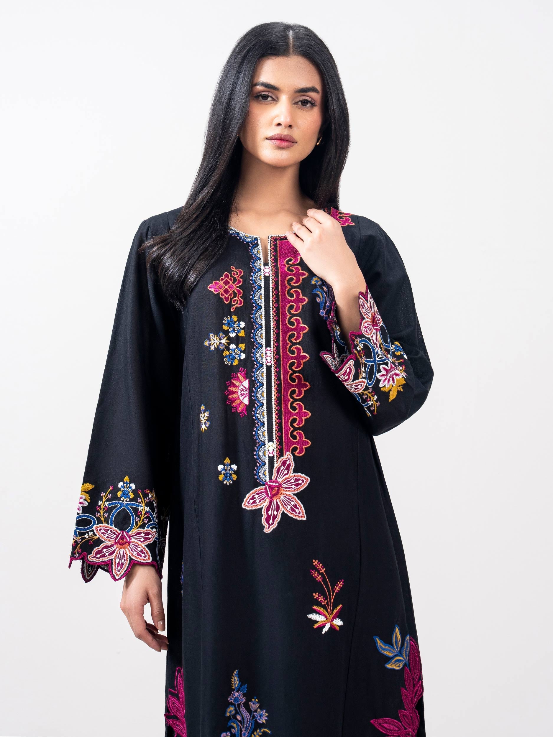 Khaddar Shirt- Embroidered (Pret)