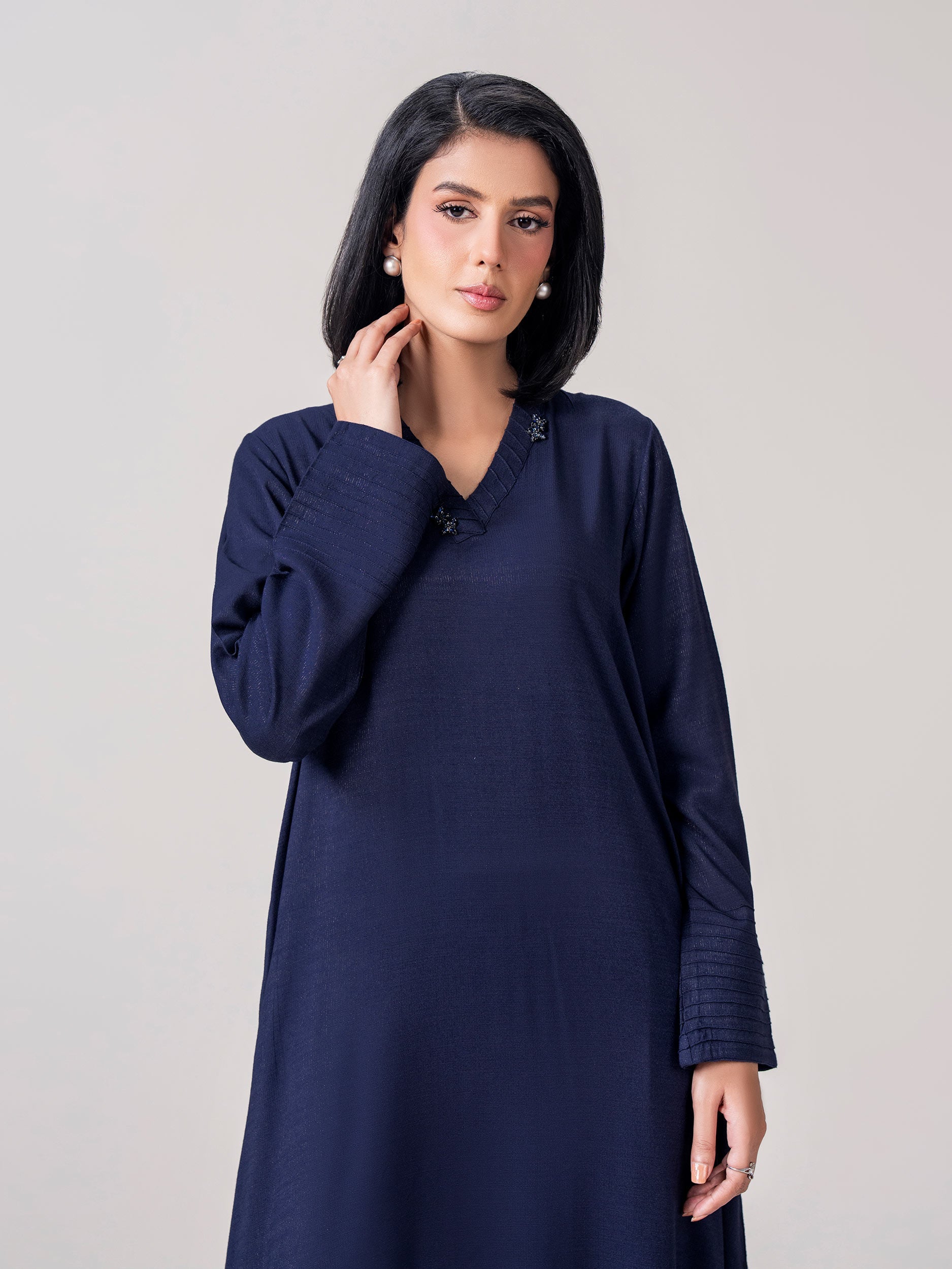 2-Piece Zari Karandi Suit (Pret)