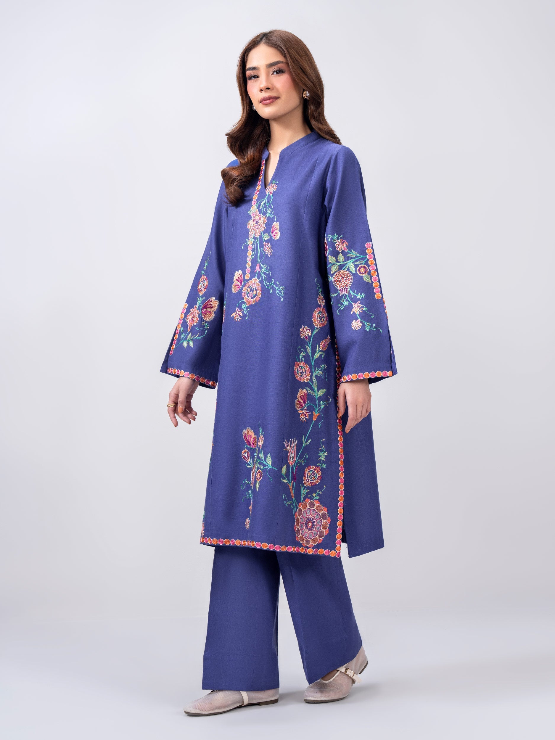 2 Piece Slub Khaddar Suit- Embroidered (Pret)