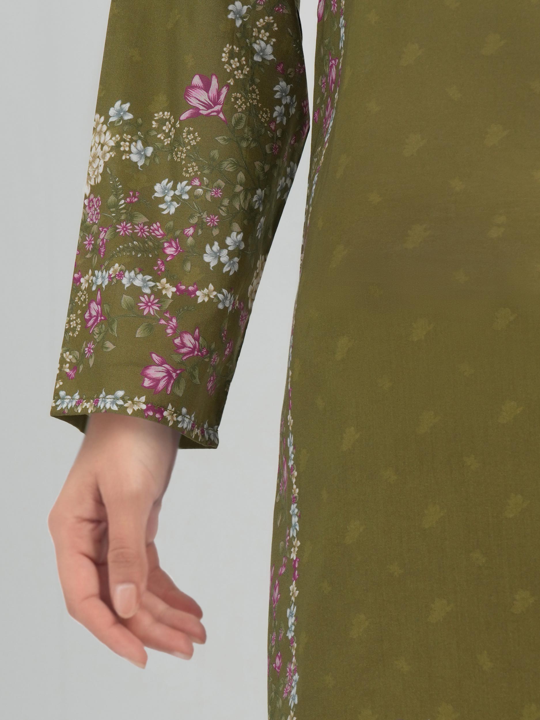 2 Piece Lawn Suit- Embroidered (Pret)