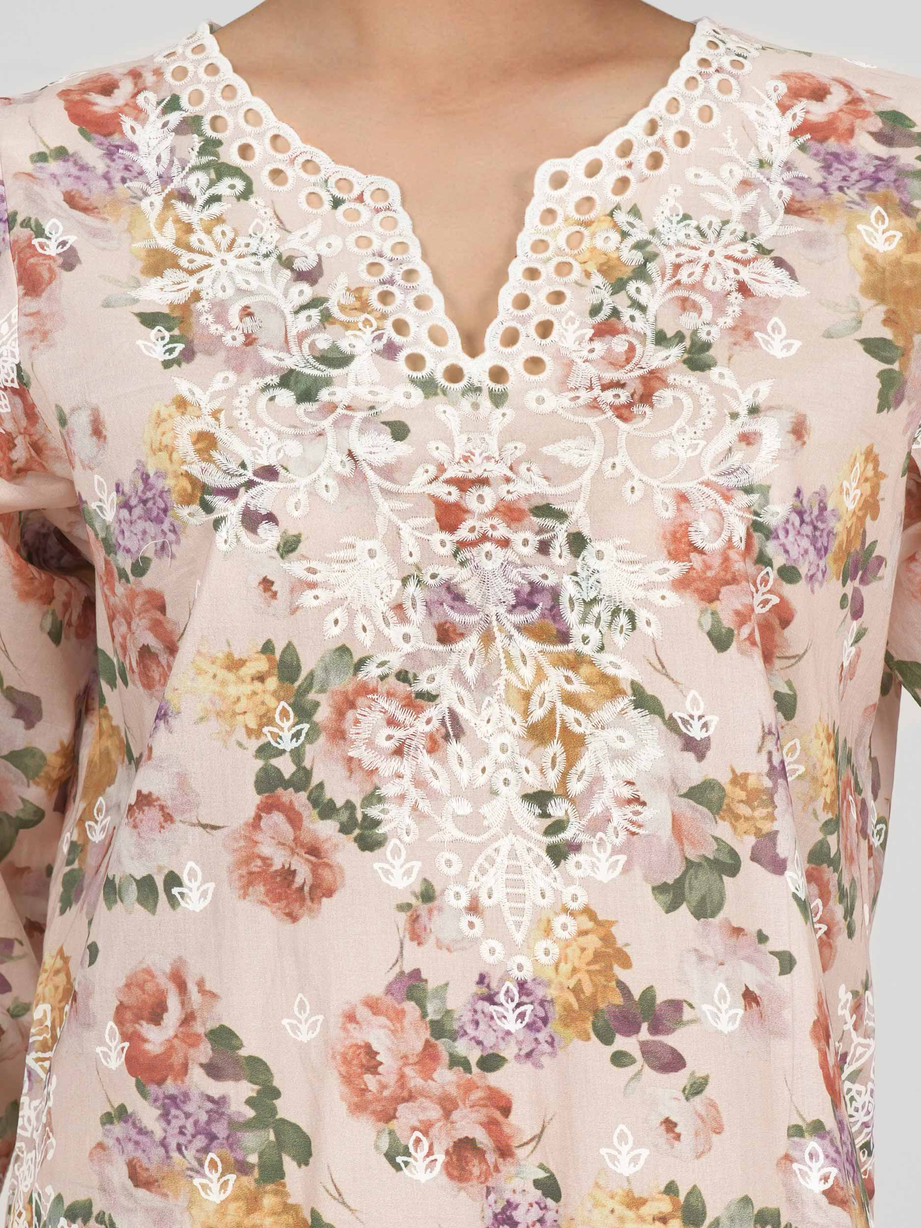 3 Piece Lawn Suit- Embroidered (Pret)