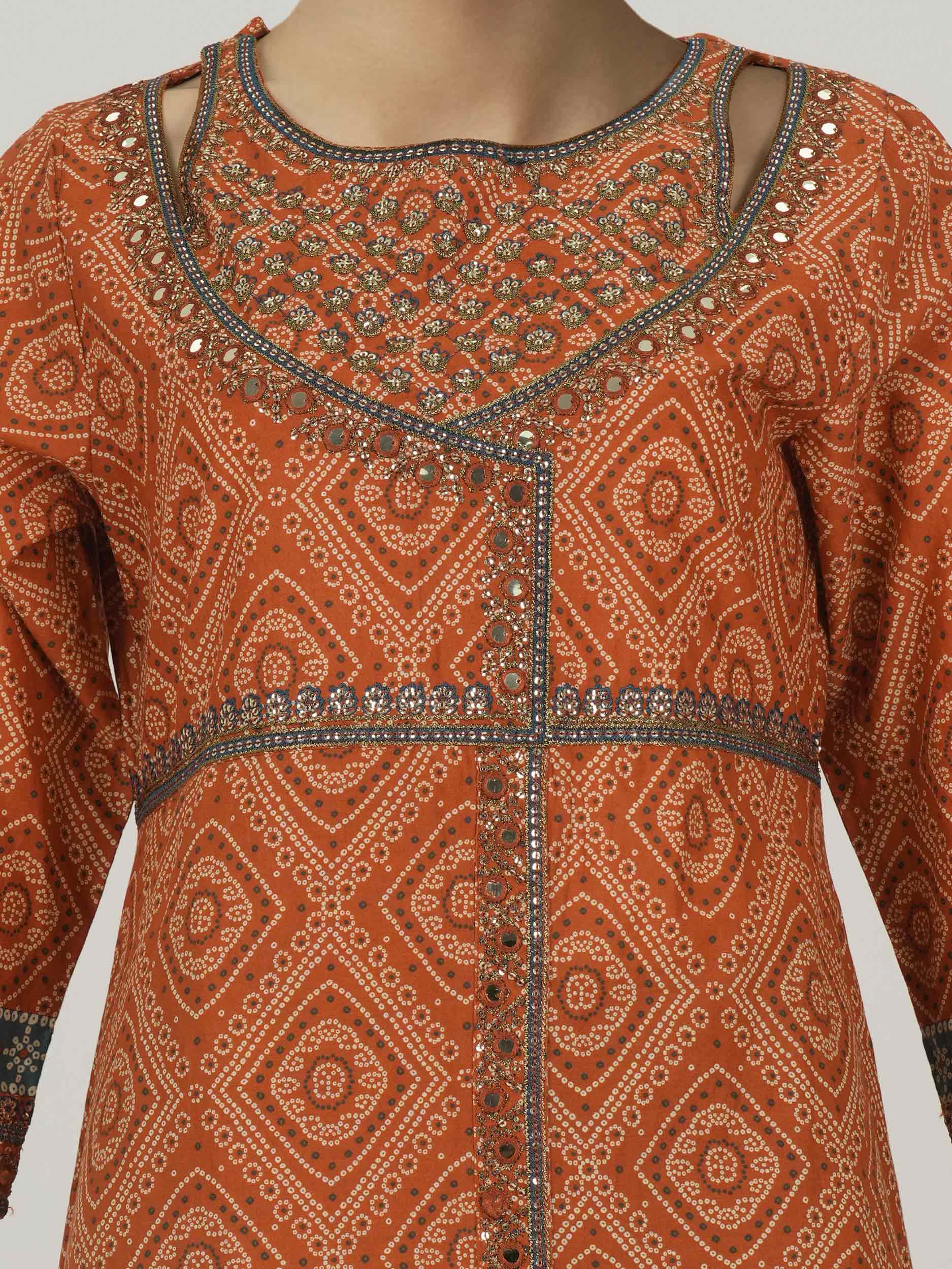 2 Piece Lawn Suit- Embroidered (Pret)