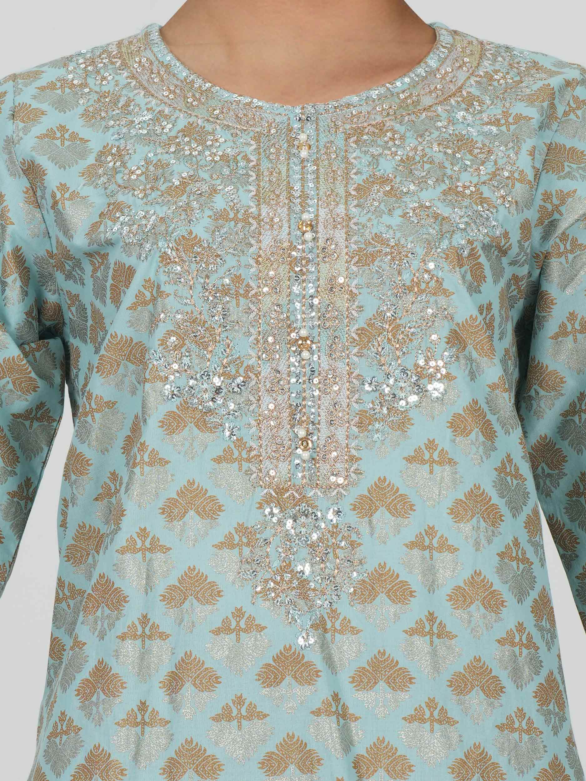2 Piece Lawn Suit- Embroidered (Pret)