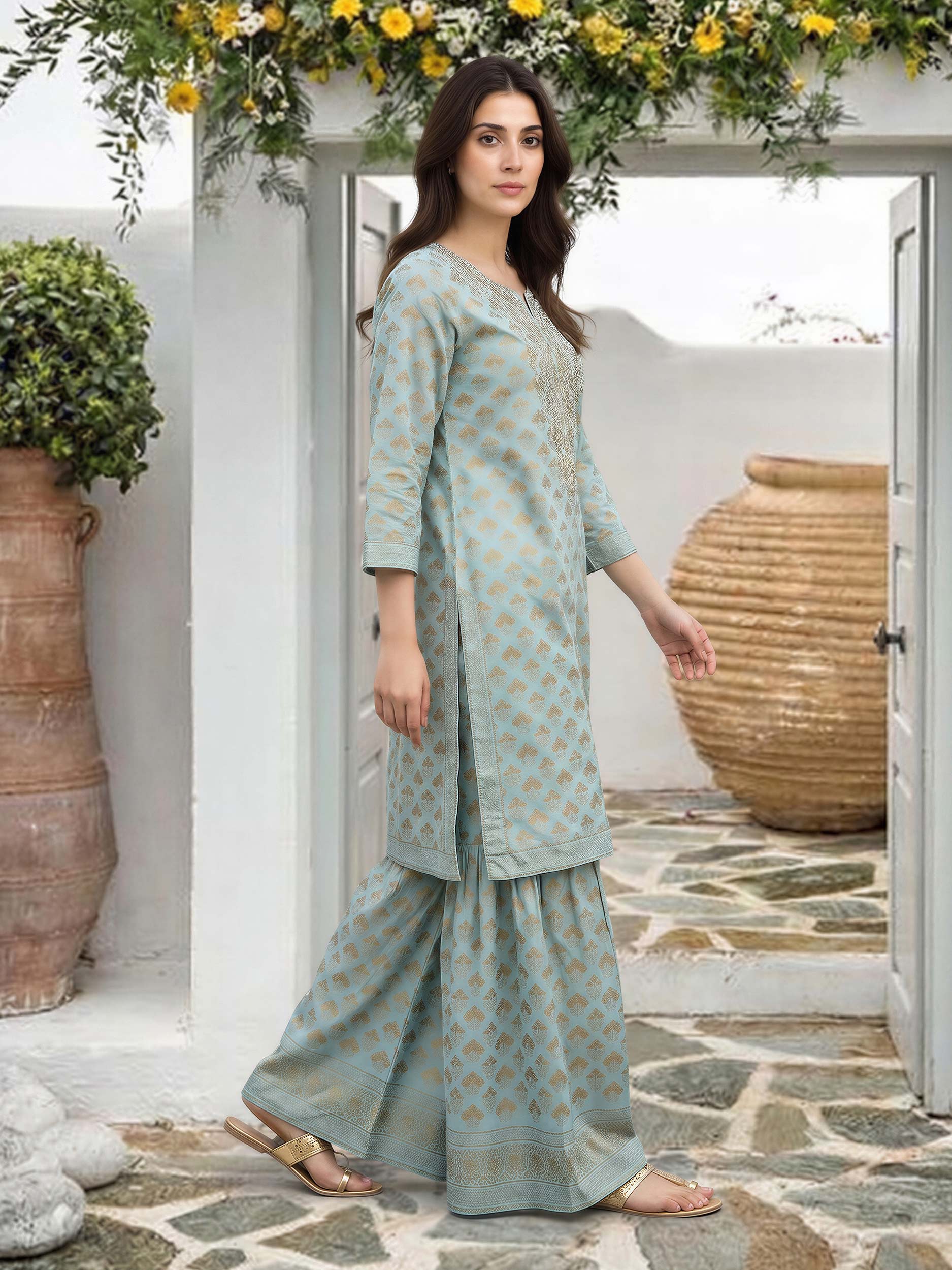 2 Piece Lawn Suit- Embroidered (Pret)