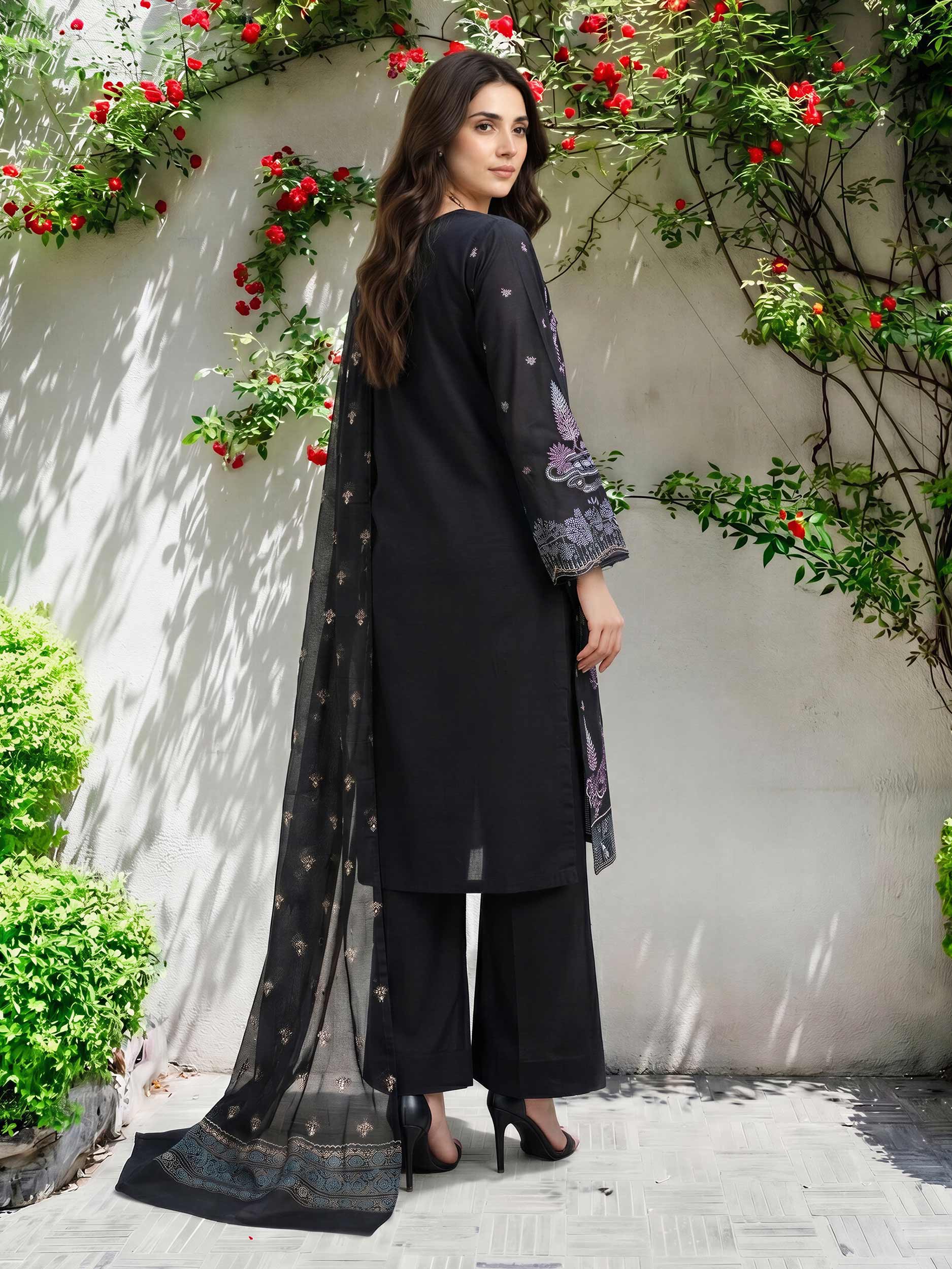 3 Piece Lawn Slub Suit- Embroidered (Pret)