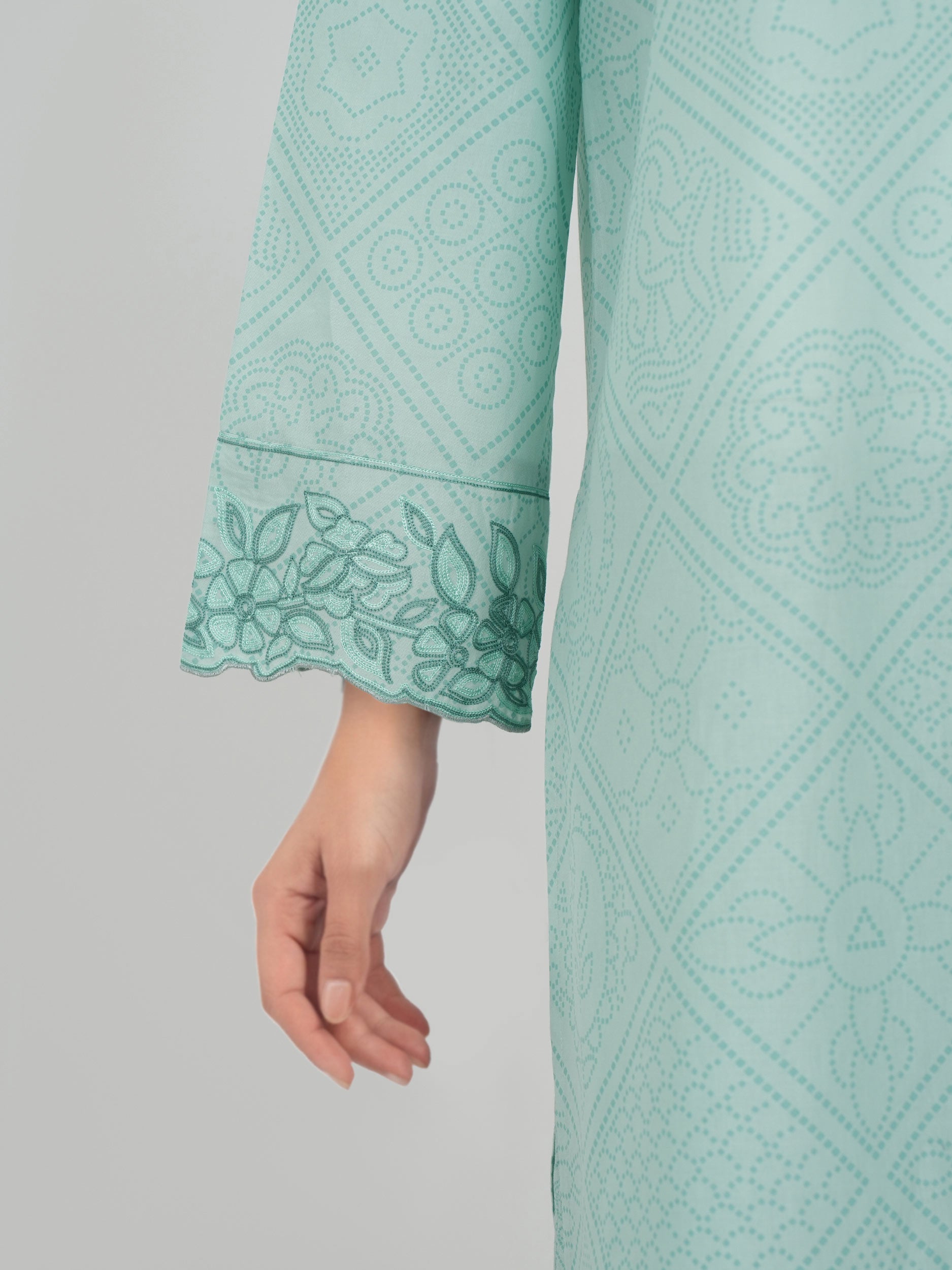 2 Piece Lawn Suit- Embroidered (Pret)