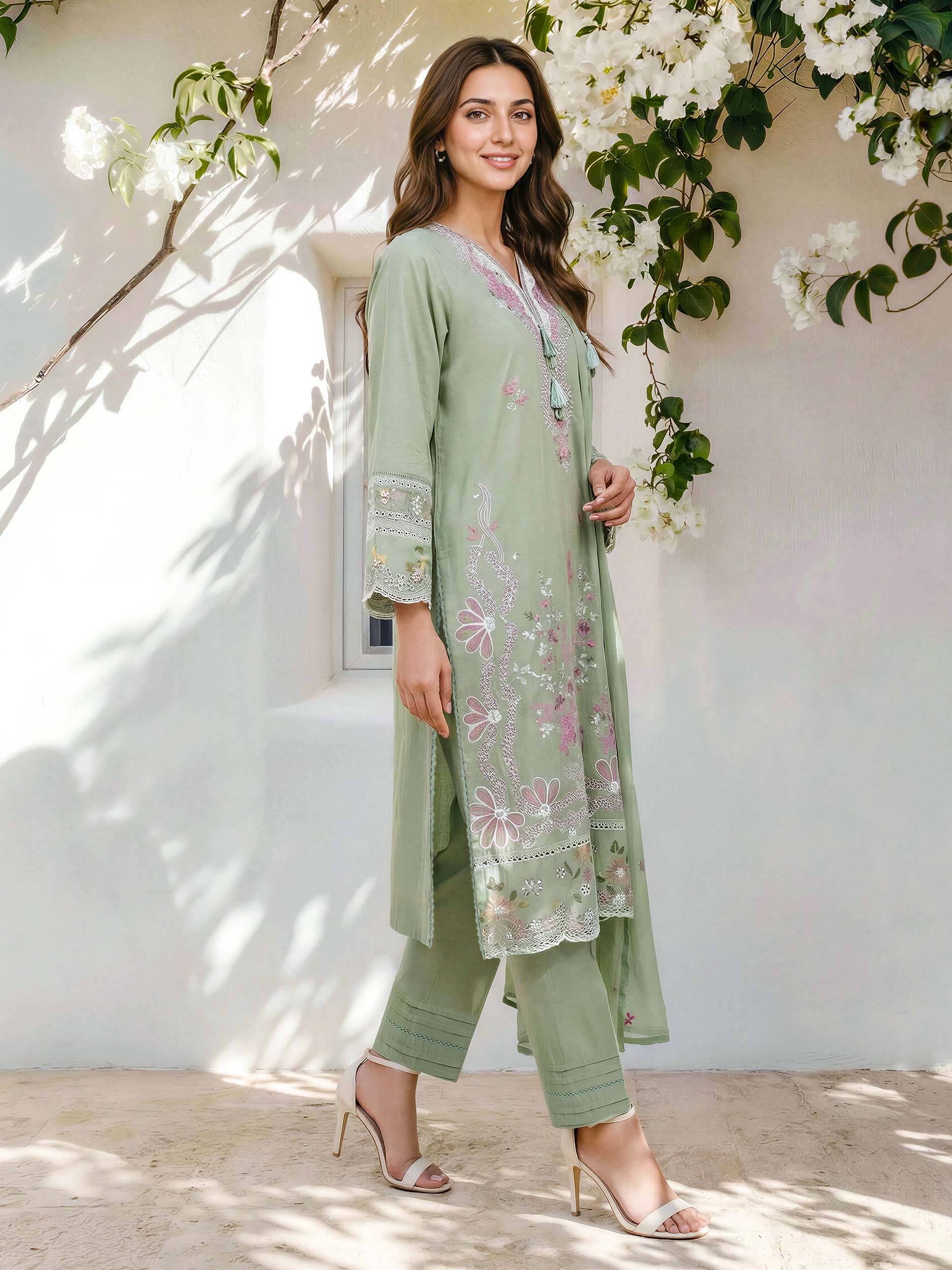 3 Piece Lawn Slub Suit- Embroidered (Pret)