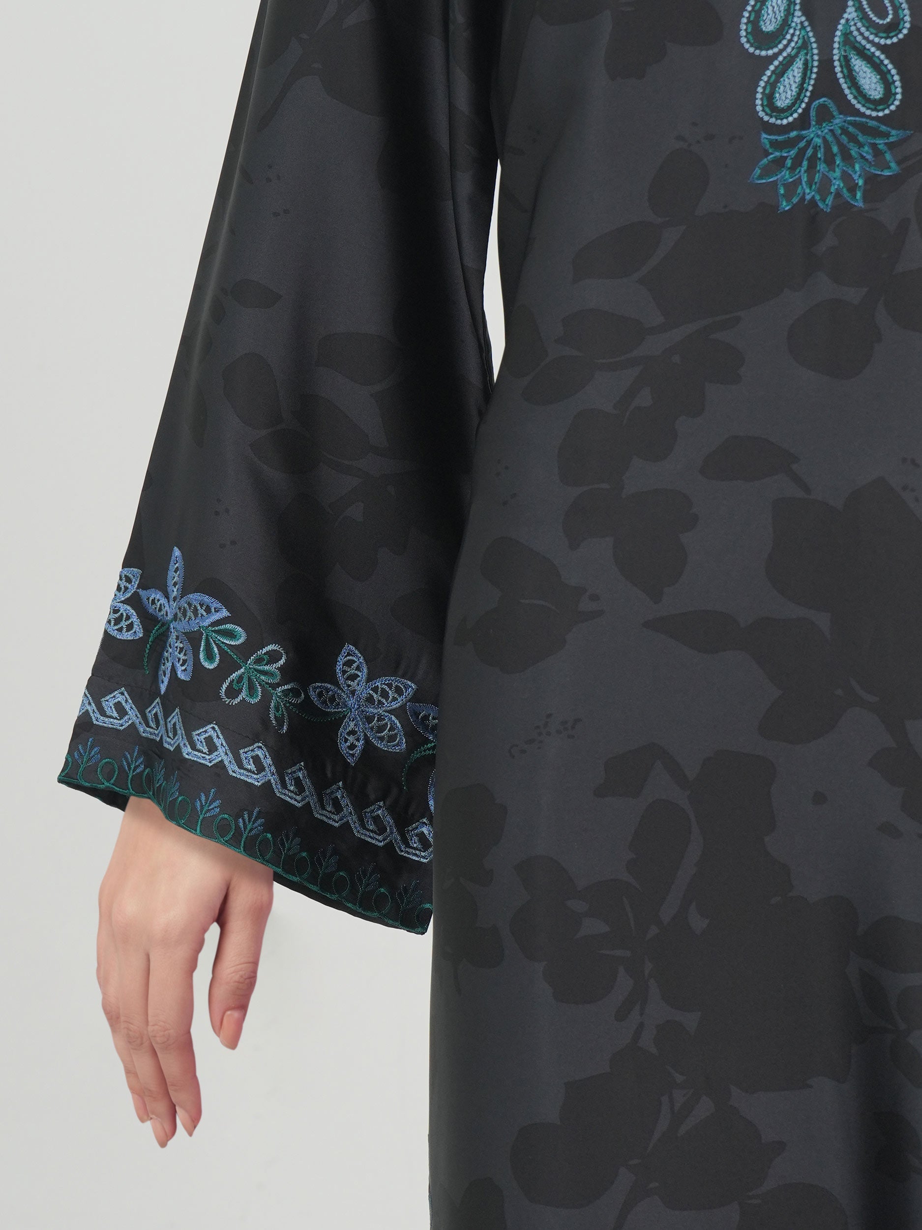 2 Piece Silk Suit- Embroidered (Pret)