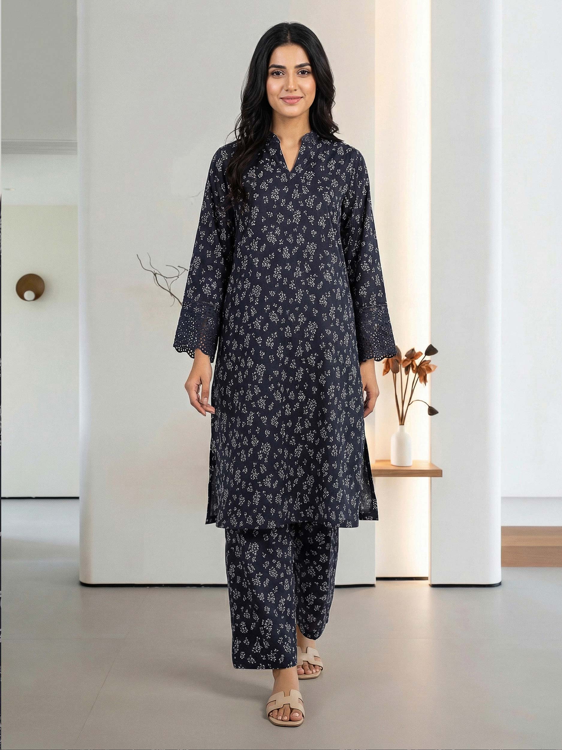 2 Piece Grip Suit- Embroidered (Pret)