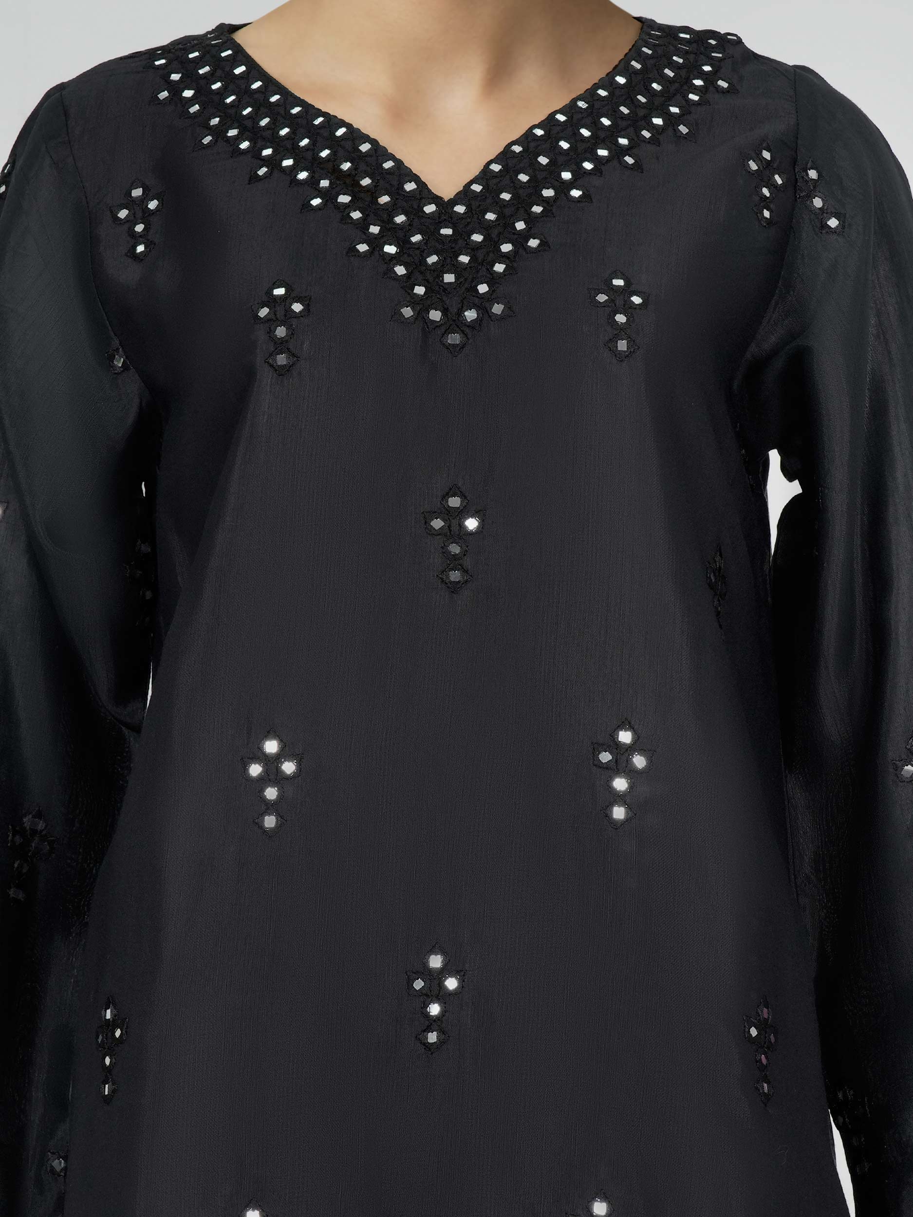 2 Piece Raw Silk Suit- Embroidered (Pret)